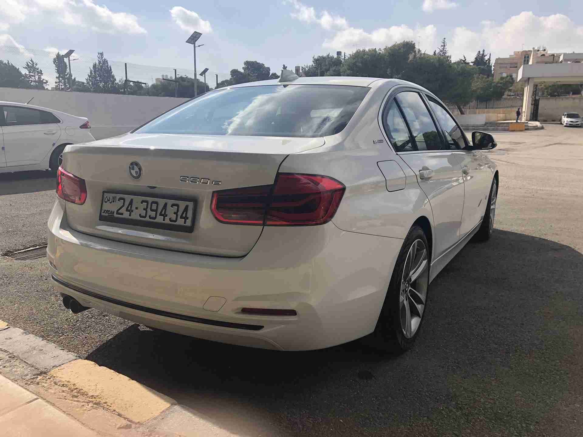 2018 BMW 330e Plug-In Hybrid
لا تنسَ أنك شاهدت هذا الإعلان في عنكبوت
2018 BMW 330e Plug-In Hy...