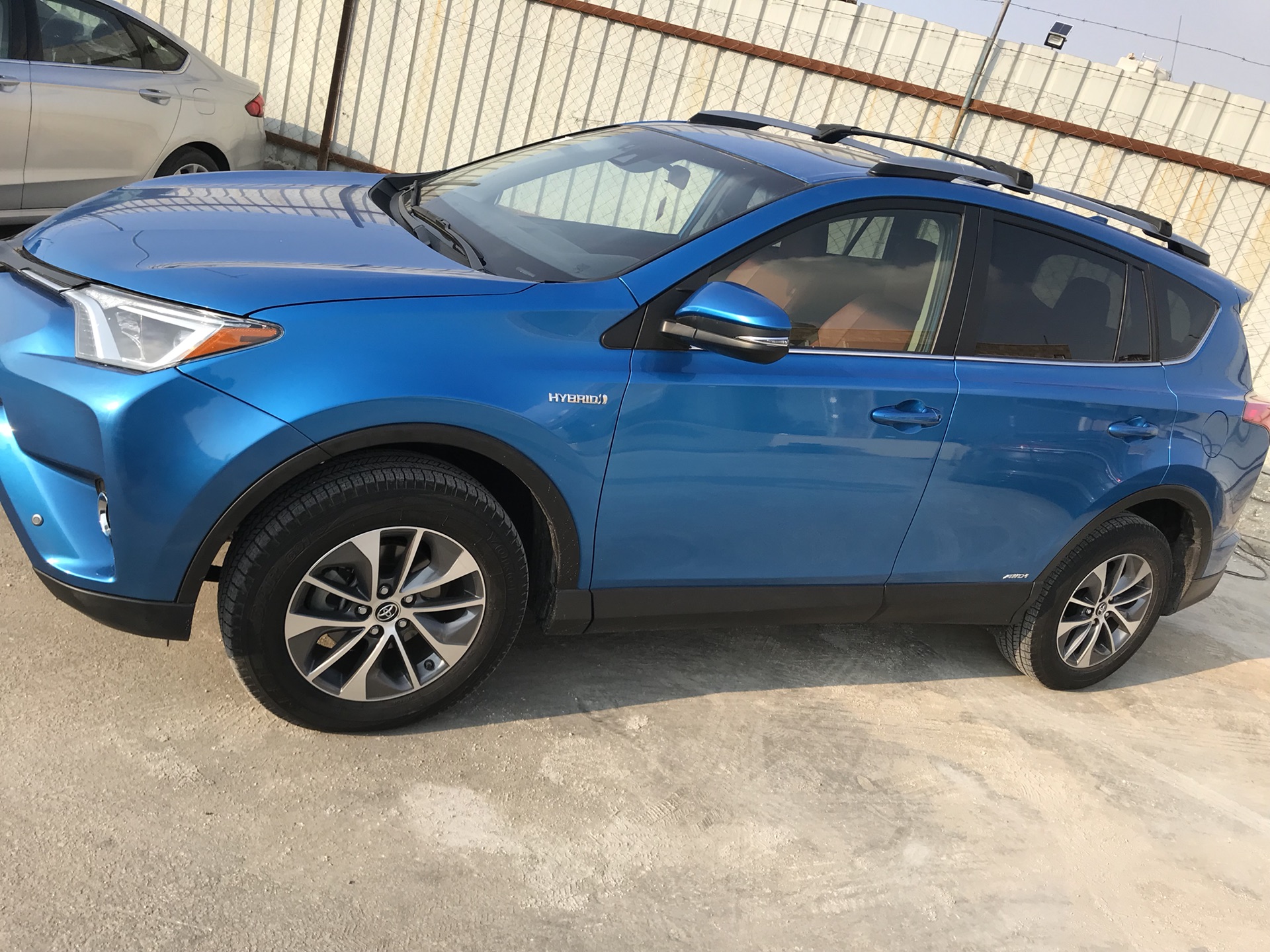 تويوتا RAV42017                                            


	 				لا تنسَ أنك شاهدت هذا الإعلان في عنكبوت            
	 				
                                شاشه وكاميرا
رادار امامي
جلد
عداد...