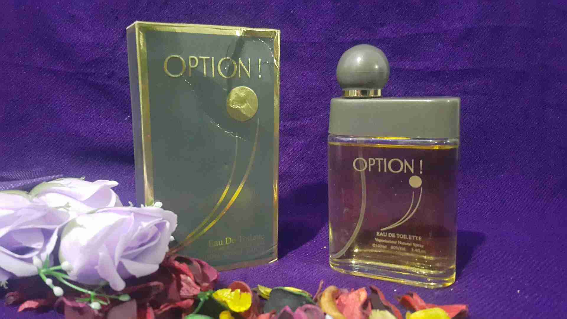 عطور للبيع واصل لباب البيت
لا تنسَ أنك شاهدت هذا الإعلان في عنكبوت
عطور خليجية و اجنبية
روائ...