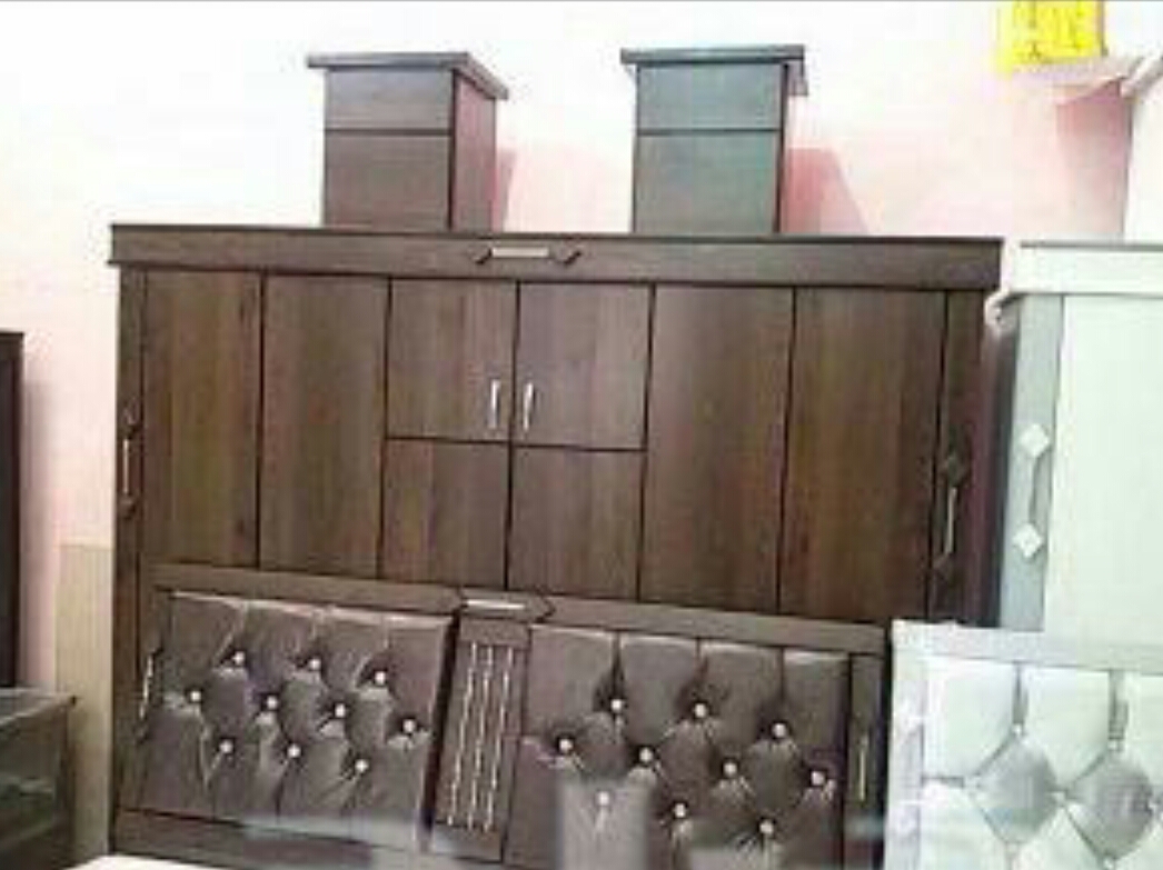 غرف نوم وطني دولاب سرير تسريحه اتنين كومدينو كرسي
لا تنسَ أنك شاهدت هذا الإعلان في عنكبوت
غرف...