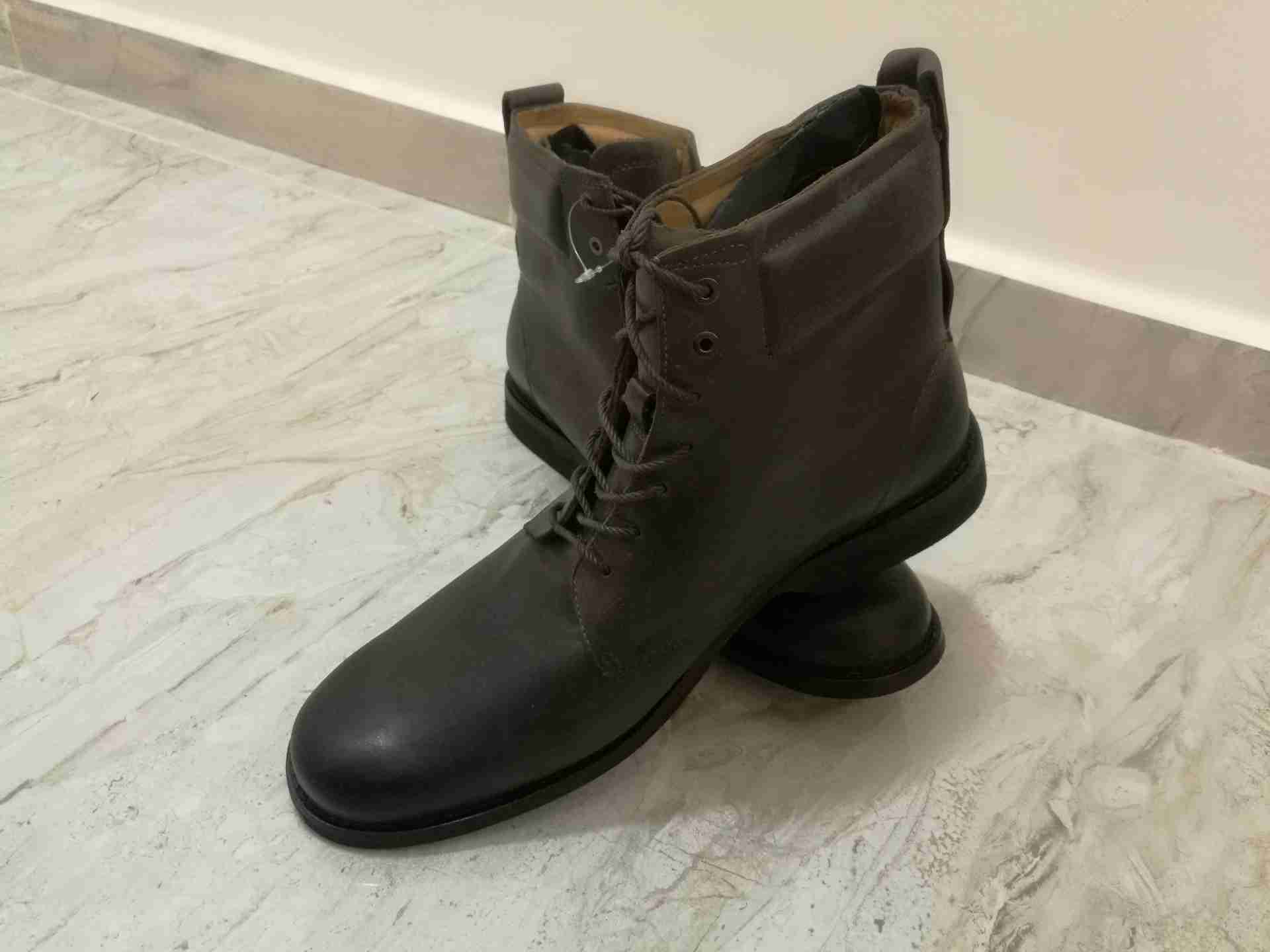 Timberland أحذية جلد طبيعي من أفخر وأرقى الماركات العالمية
لا تنسَ أنك شاهدت هذا الإعلان في عنكبوت...