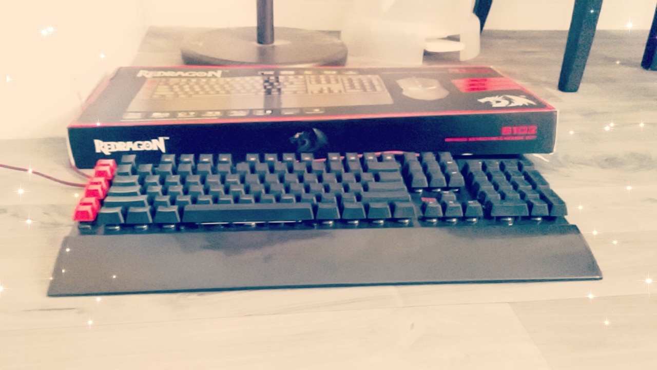 كيبورد ريد دراجون red dragon keyboard                                            


	 				لا تنسَ أنك شاهدت هذا الإعلان في عنكبوت            
	 				
                                كيبورد جديد ماف...