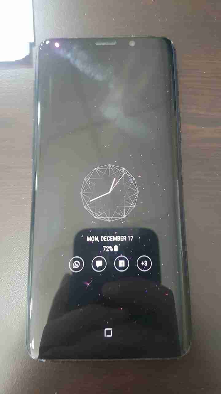 s9 للبيع او بدل
لا تنسَ أنك شاهدت هذا الإعلان في عنكبوت
s9 الجهاز امريكي و فيه شويه شخوط الجه...