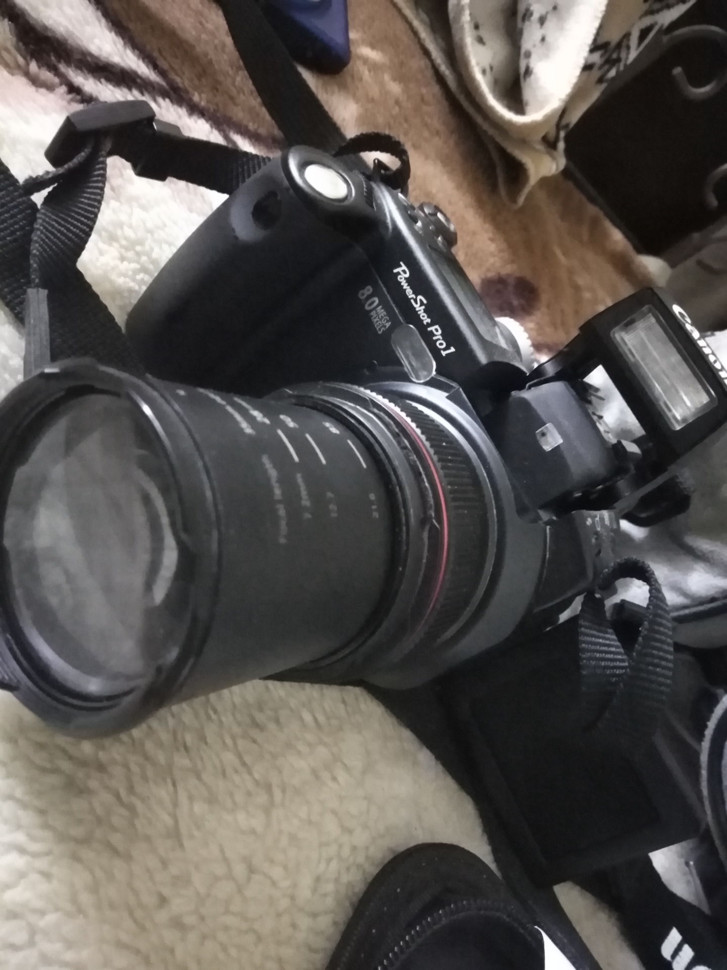 كاميرا كانون  power shot pro1                                            


	 				لا تنسَ أنك شاهدت هذا الإعلان في عنكبوت            
	 				
                                كاميرا كانون  power sho...