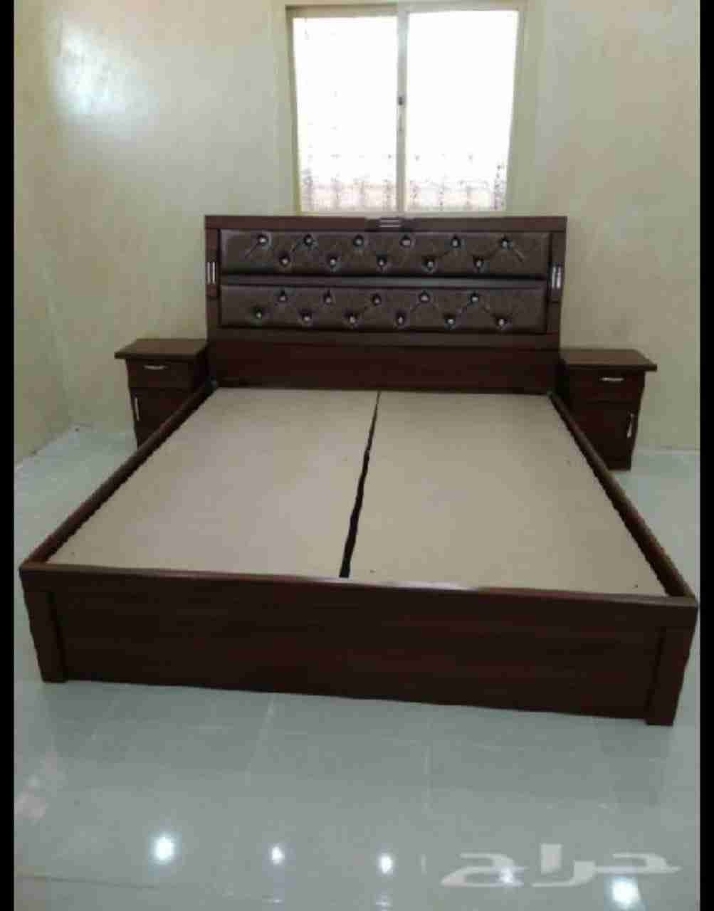 غرفه نوم جديدة وطني 6 قطع مع التركيب 1300
لا تنسَ أنك شاهدت هذا الإعلان في عنكبوت
غرفه نوم جد...