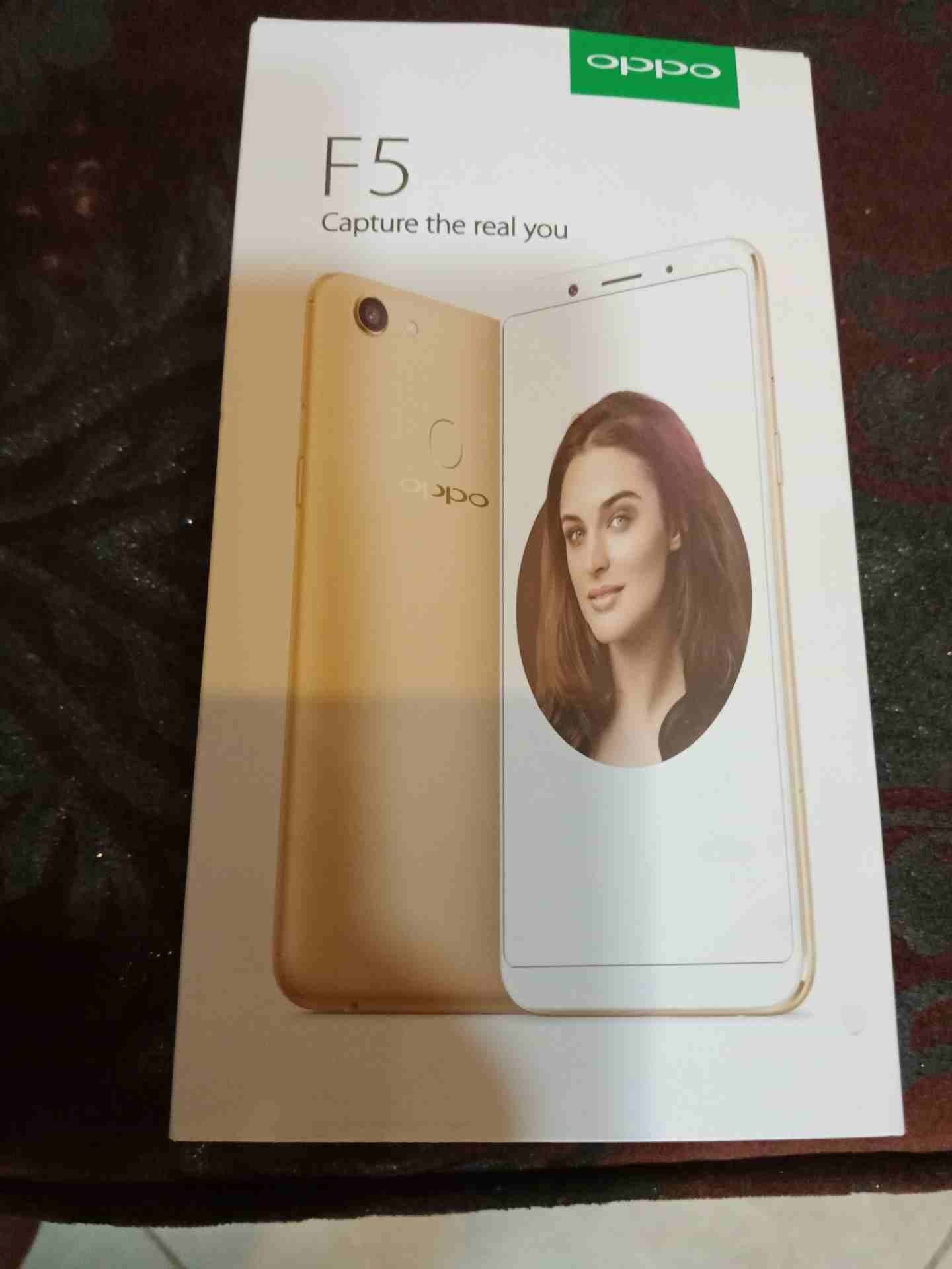 تلفون OPPO استعمال شهرين كرتونه لسه وكاله كل اغراضه معه ولا خدش فيه                                            


	 				لا تنسَ أنك شاهدت هذا الإعلان في عنكبوت...