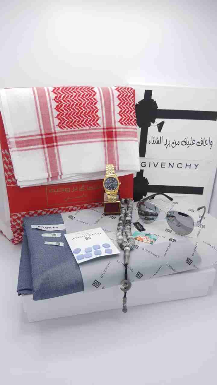 عرض جديد (رجالي) طقم جيفنشي شتوي لمحبي الأناقه والتميز                                            


	 				لا تنسَ أنك شاهدت هذا الإعلان في عنكبوت            
	 				
                            عر...