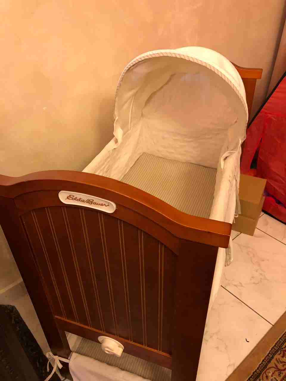 سرير اطفال
لا تنسَ أنك شاهدت هذا الإعلان في عنكبوت
سرير اطفال تشيكو بسعر مغرى...