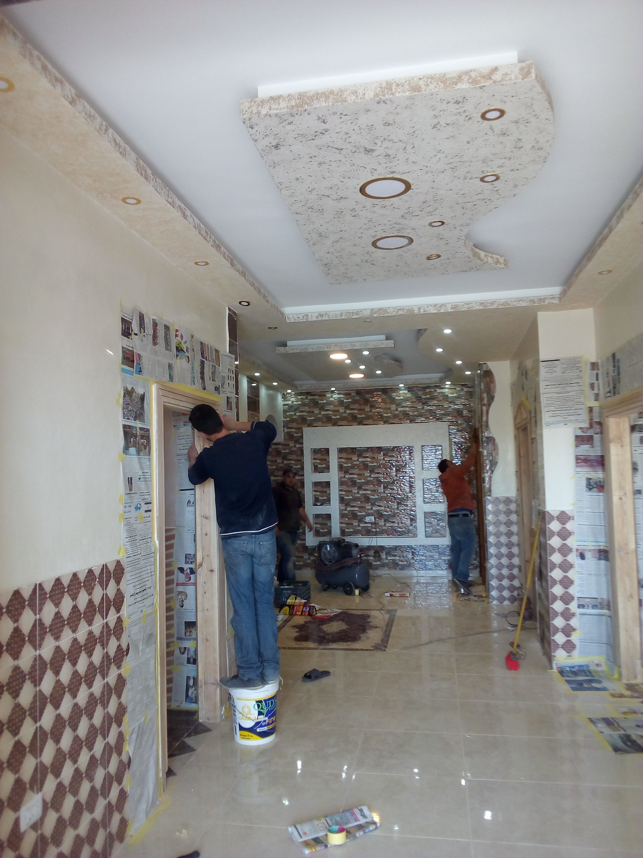 احدث انواع الدهان و ديكور قصور فلل جبس بورد دهين طراشه ورق جدران بلاط باركيه عزل
لا تنسَ أنك شاهدت هذا الإعلان في عنكبوت...