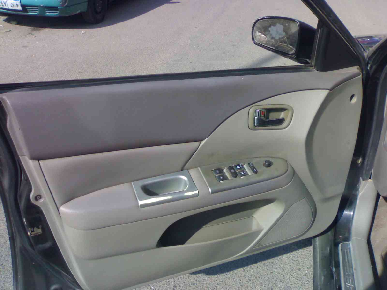 سبرانزا A516 2007
لا تنسَ أنك شاهدت هذا الإعلان في عنكبوت
السياره سبرانزا A516 / جميع الكمال...