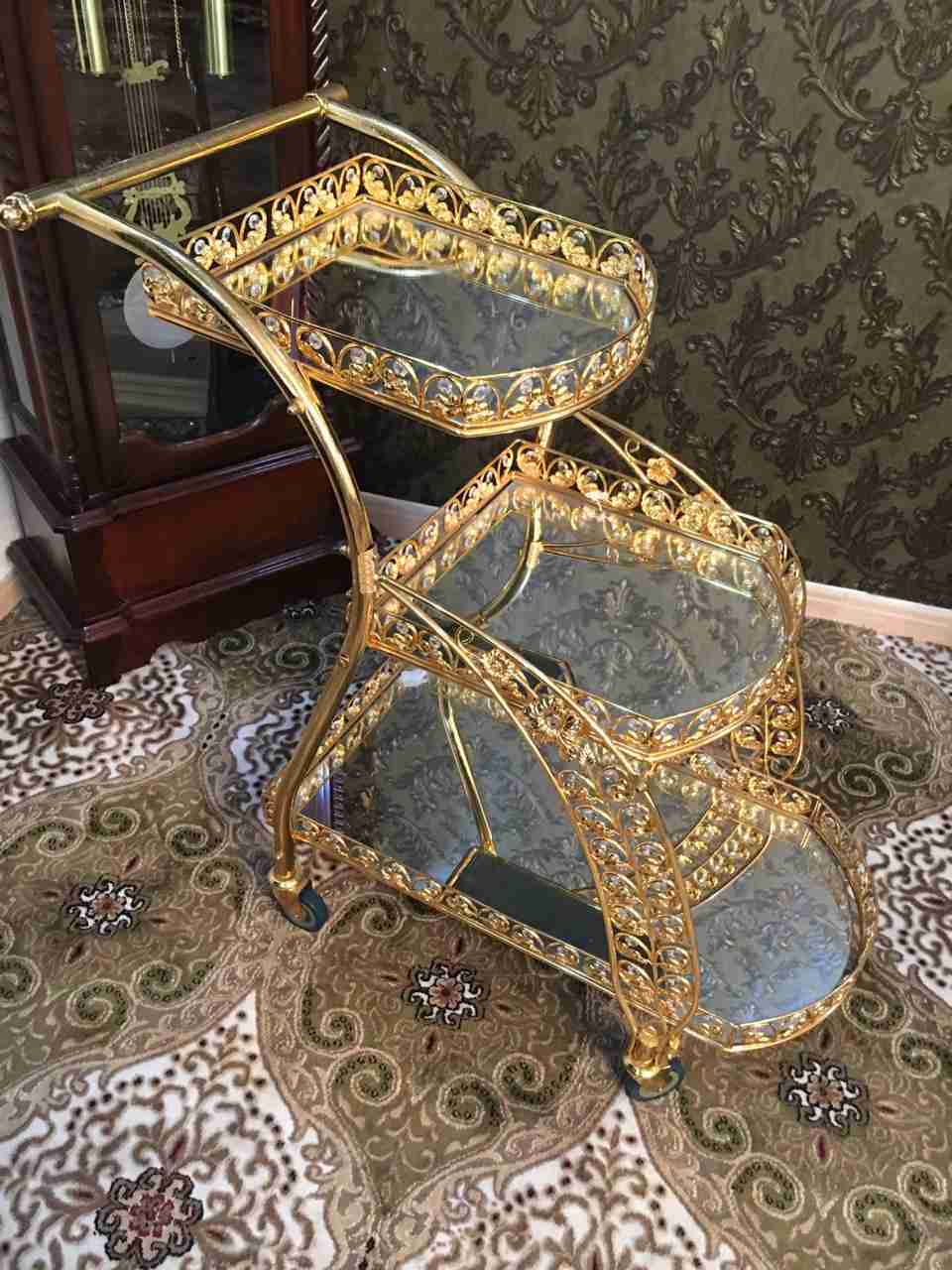 عربة ملكه نظيفه جدآ /للإستئجار
لا تنسَ أنك شاهدت هذا الإعلان في عنكبوت
مشاركة معكم في افراحكم...