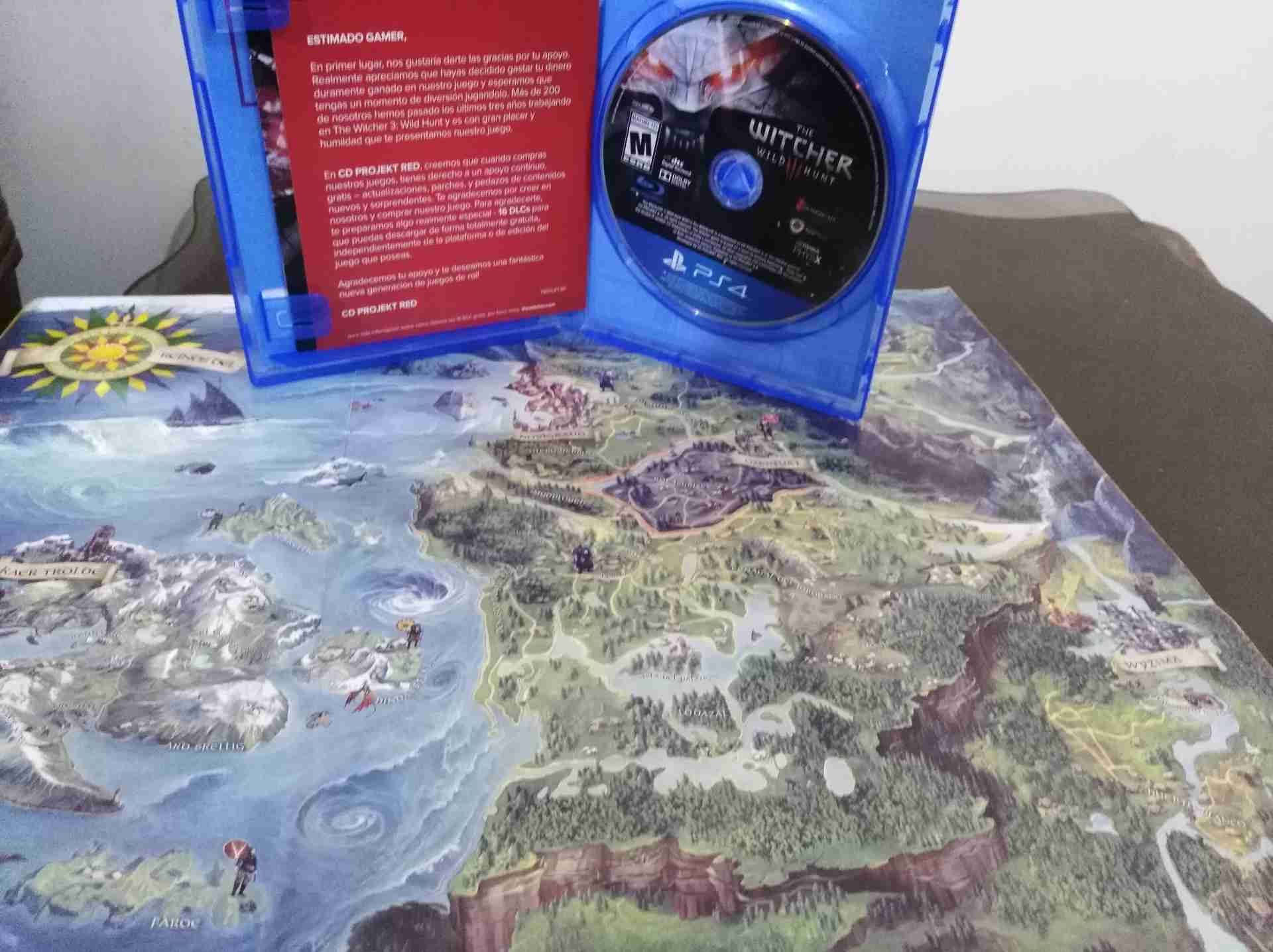 مع الخريطة the Witcher 3 new                                            


	 				لا تنسَ أنك شاهدت هذا الإعلان في عنكبوت            
	 				
                                The Witcher 3 للبيع ب 20...
