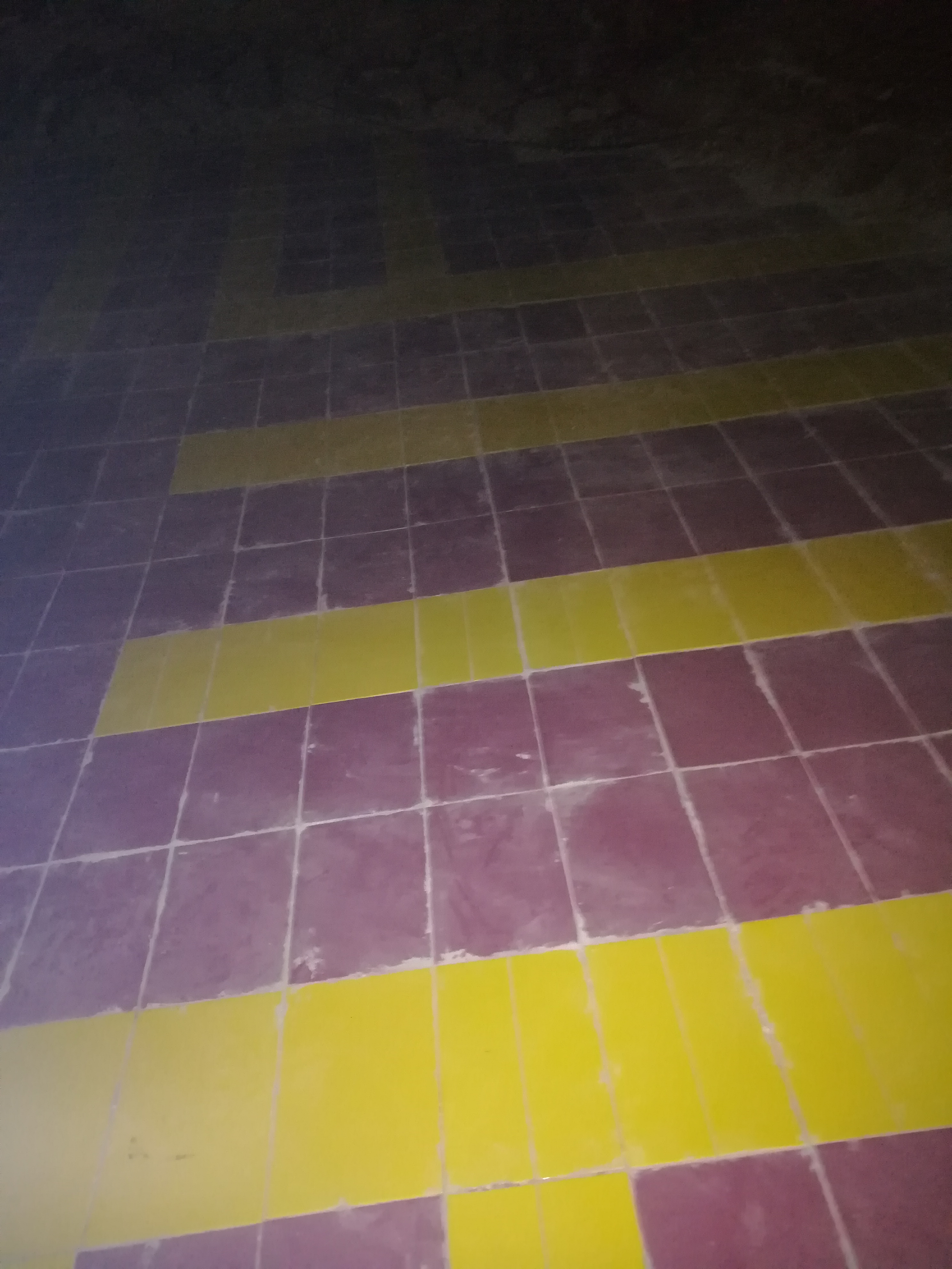 بليط معلم طينه ولاسق ومعلم شحف بشتغل بليوميه 30هاتف 0795613892
لا تنسَ أنك شاهدت هذا الإعلان في عنكبوت...
