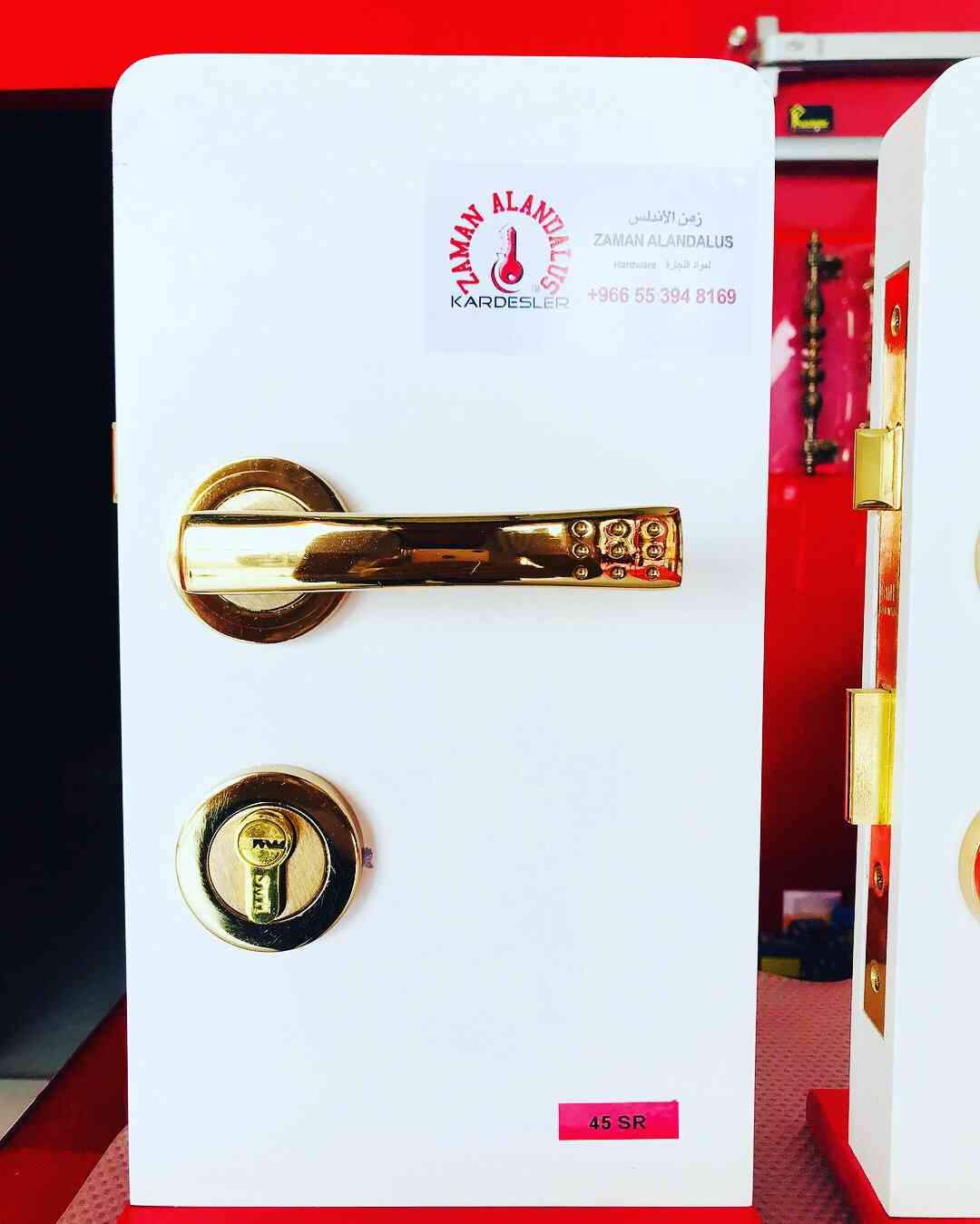 مسكات ابواب تركية
لا تنسَ أنك شاهدت هذا الإعلان في عنكبوت
مسكات ابواب وكوالين ماركة KARDESLER...