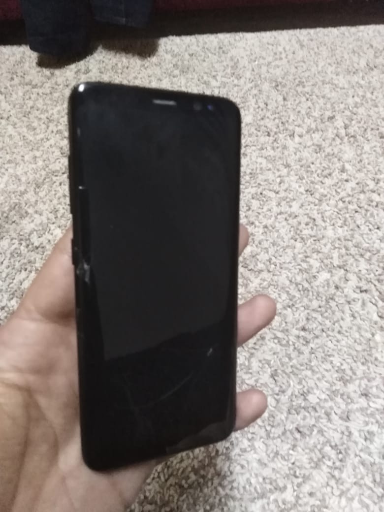 سامسونج s8
لا تنسَ أنك شاهدت هذا الإعلان في عنكبوت
سامسونج s8 لون اسود 64 قيقا في كسر بالشاشه...