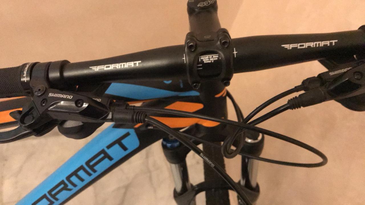 Bicycle Roush RS 1
لا تنسَ أنك شاهدت هذا الإعلان في عنكبوت
Bicycle Roush RS 1 جديد ، مع Helme...
