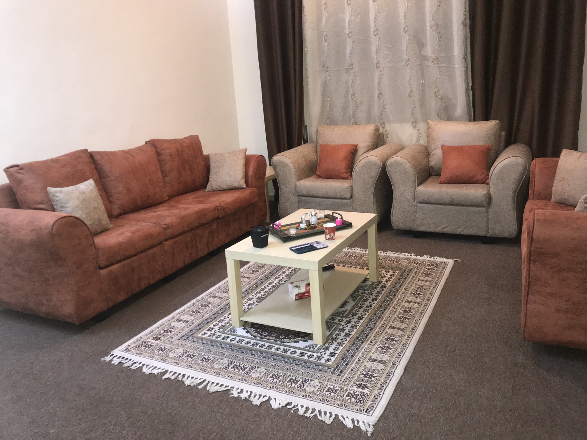 اثاث بيت كامل للبيع                                            


	 				لا تنسَ أنك شاهدت هذا الإعلان في عنكبوت            
	 				
                                اثاث بيت كامل مستخدم اشهر فقط للب...