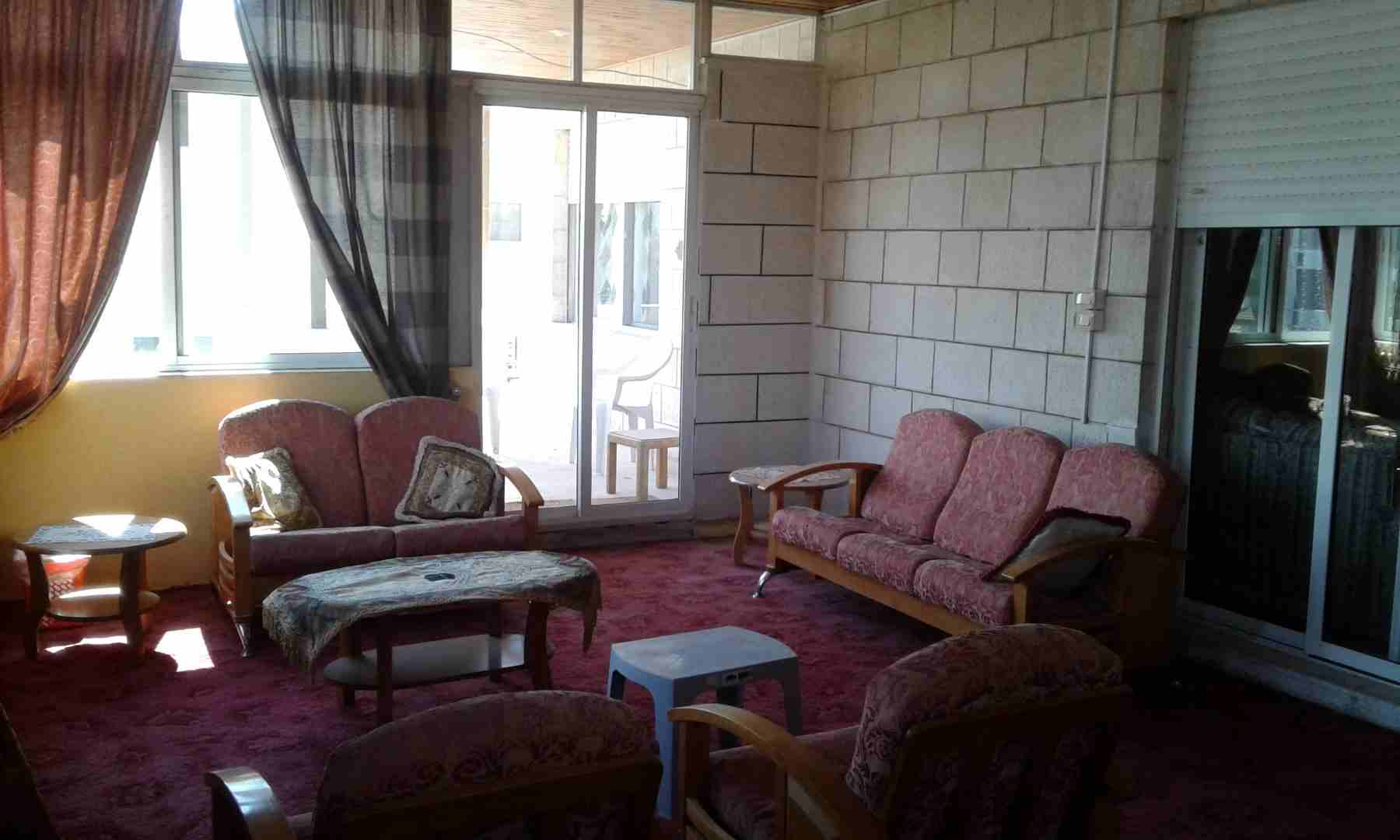 روف 100م مفروش للايجار في الشميساني
لا تنسَ أنك شاهدت هذا الإعلان في عنكبوت
روف هادئ كونه ضمن منز...