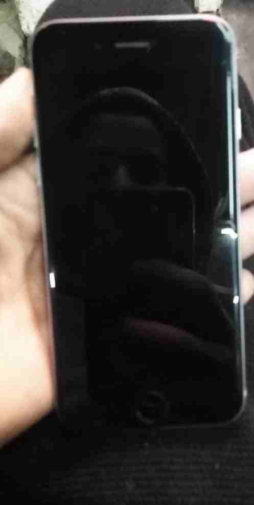 iphone 6s 32gb with all accessories                                            


	 				لا تنسَ أنك شاهدت هذا الإعلان في عنكبوت            
	 				
                            ايفون 6s 32 جيجا 
Spa...