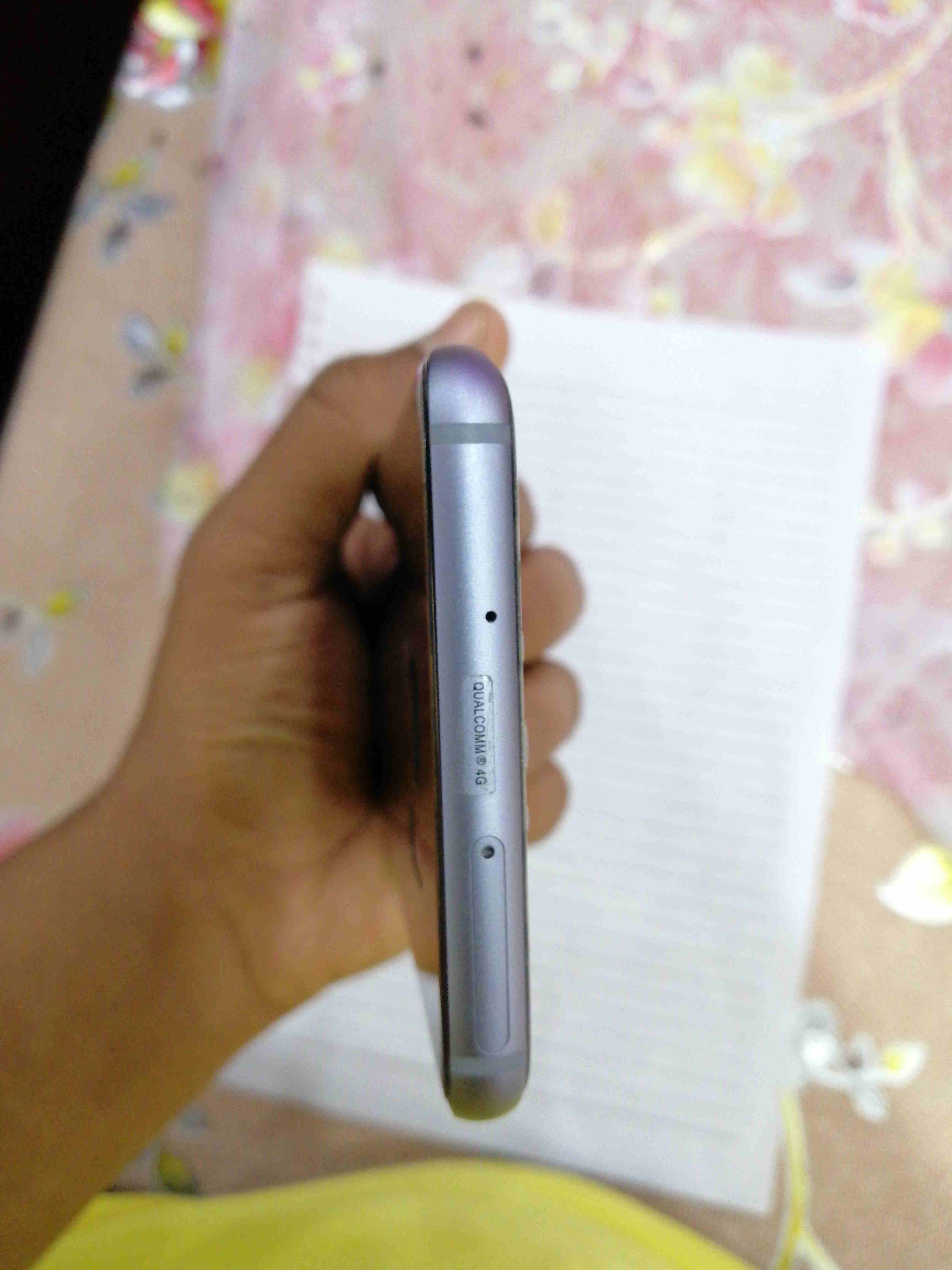 s7 edge امريكي                                            


	 				لا تنسَ أنك شاهدت هذا الإعلان في عنكبوت            
	 				
                            الجهاز نظيف جدا مفيهوش ولا خربوش وارد أمري...