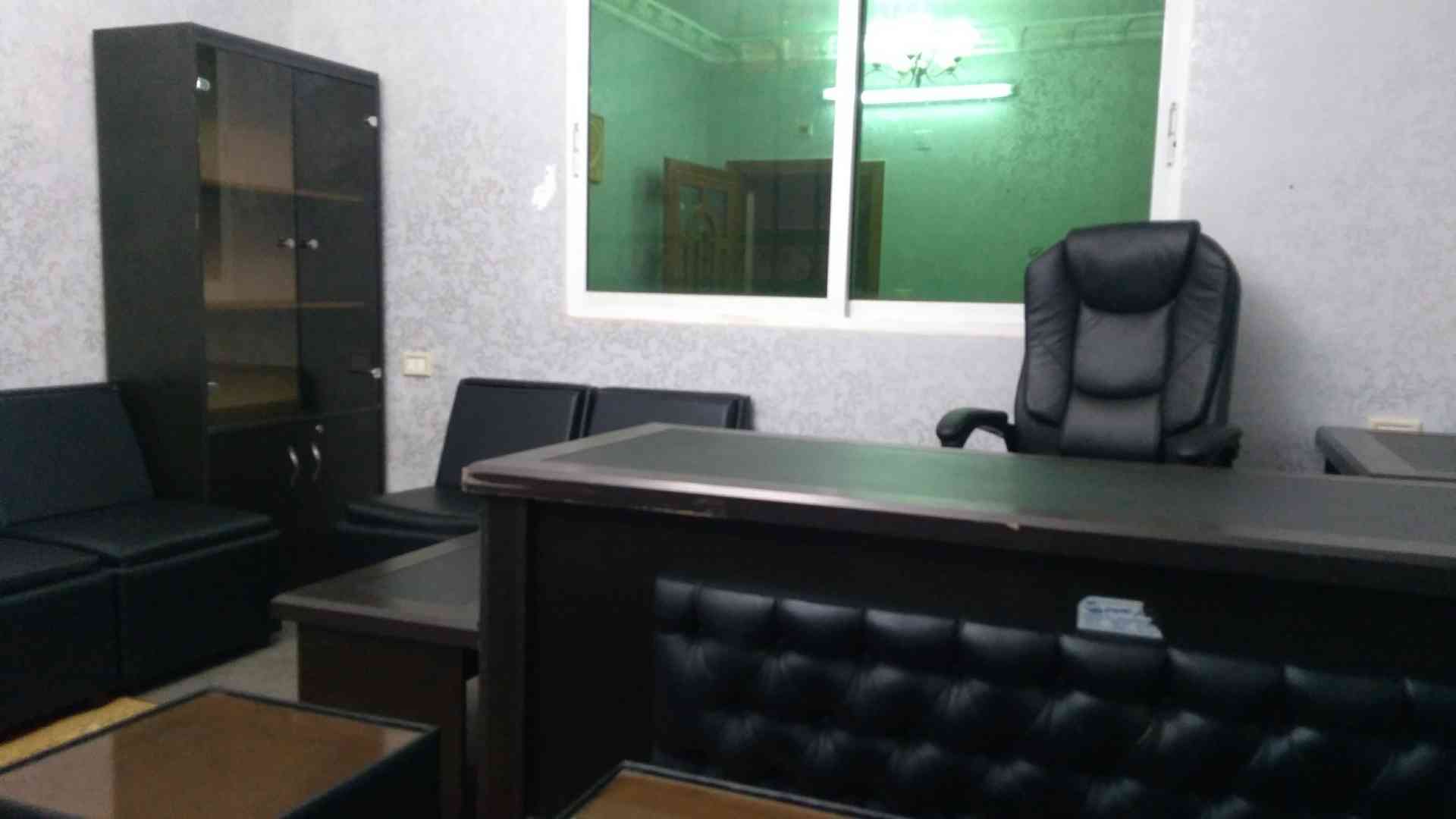 مكتب كااامل فاخر بحااالة ممتااازة للبيع
لا تنسَ أنك شاهدت هذا الإعلان في عنكبوت
الصور لنفس ال...