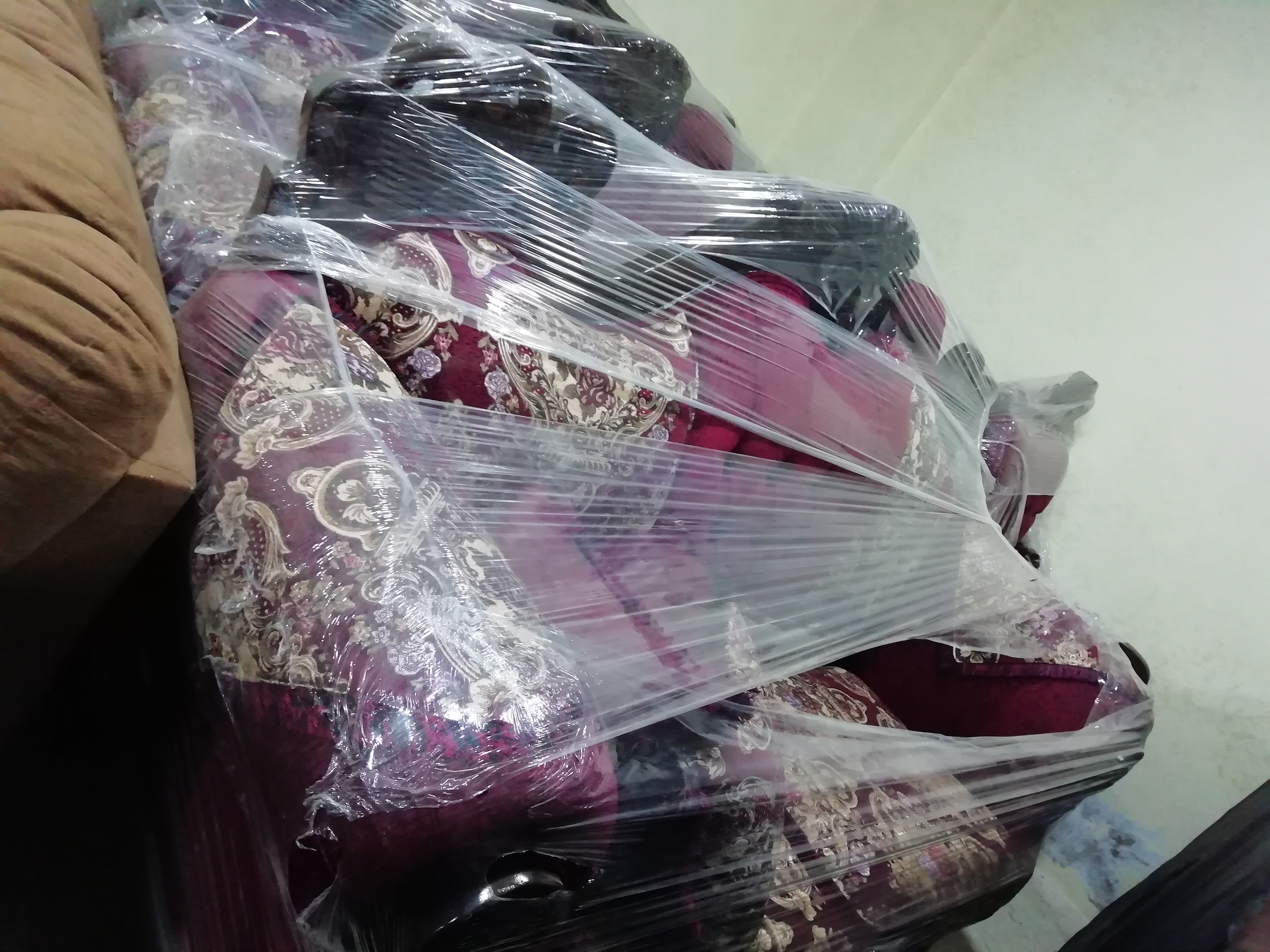 طقمين مصري خشب زان بسعر مغري تصفيه مع جلسه 24مقعد
لا تنسَ أنك شاهدت هذا الإعلان في عنكبوت
طقم...