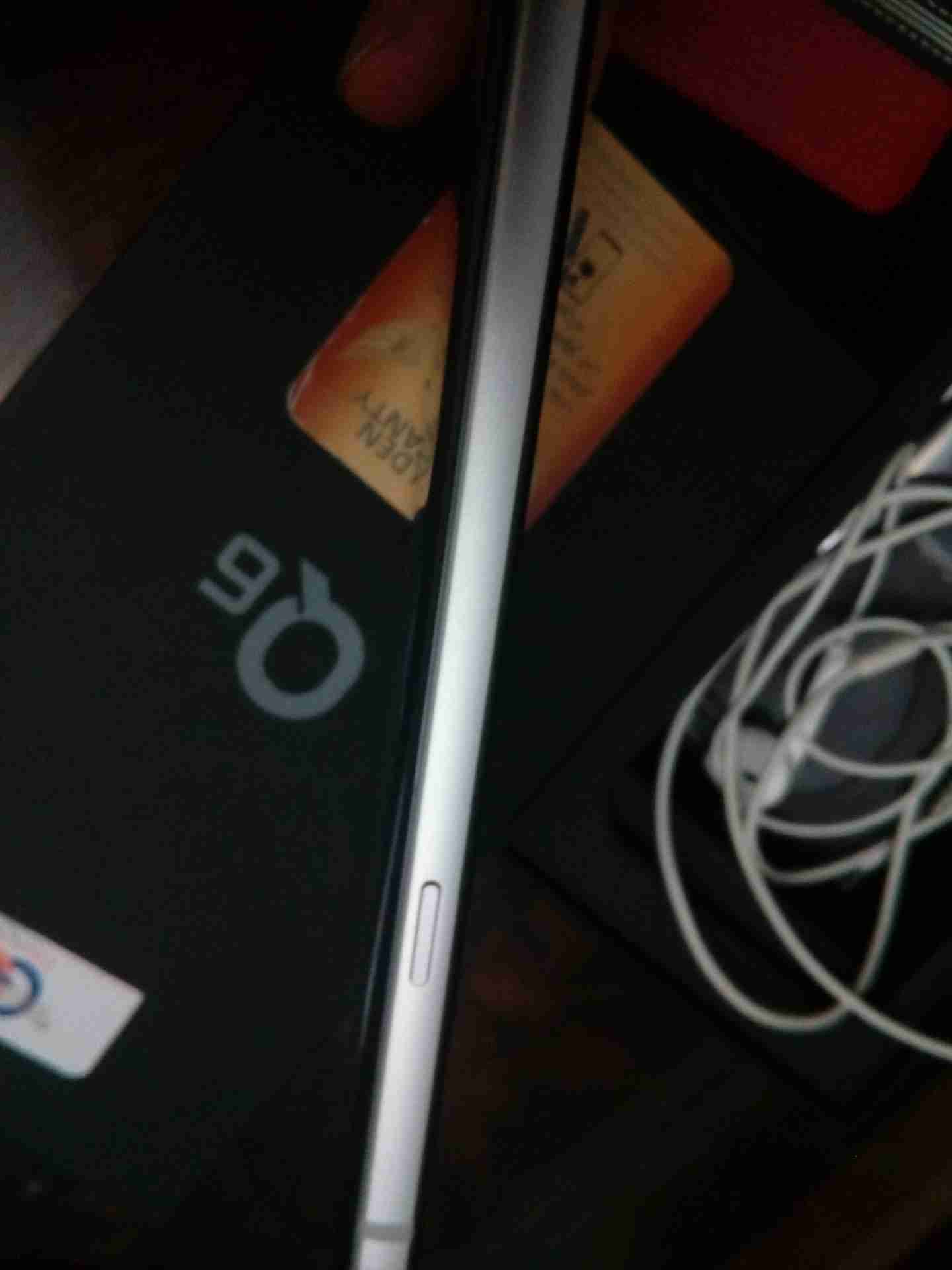 lg q6 3gram 32g بحال الوكاله
لا تنسَ أنك شاهدت هذا الإعلان في عنكبوت
ازالجهاز رائع جدا مع كرت...
