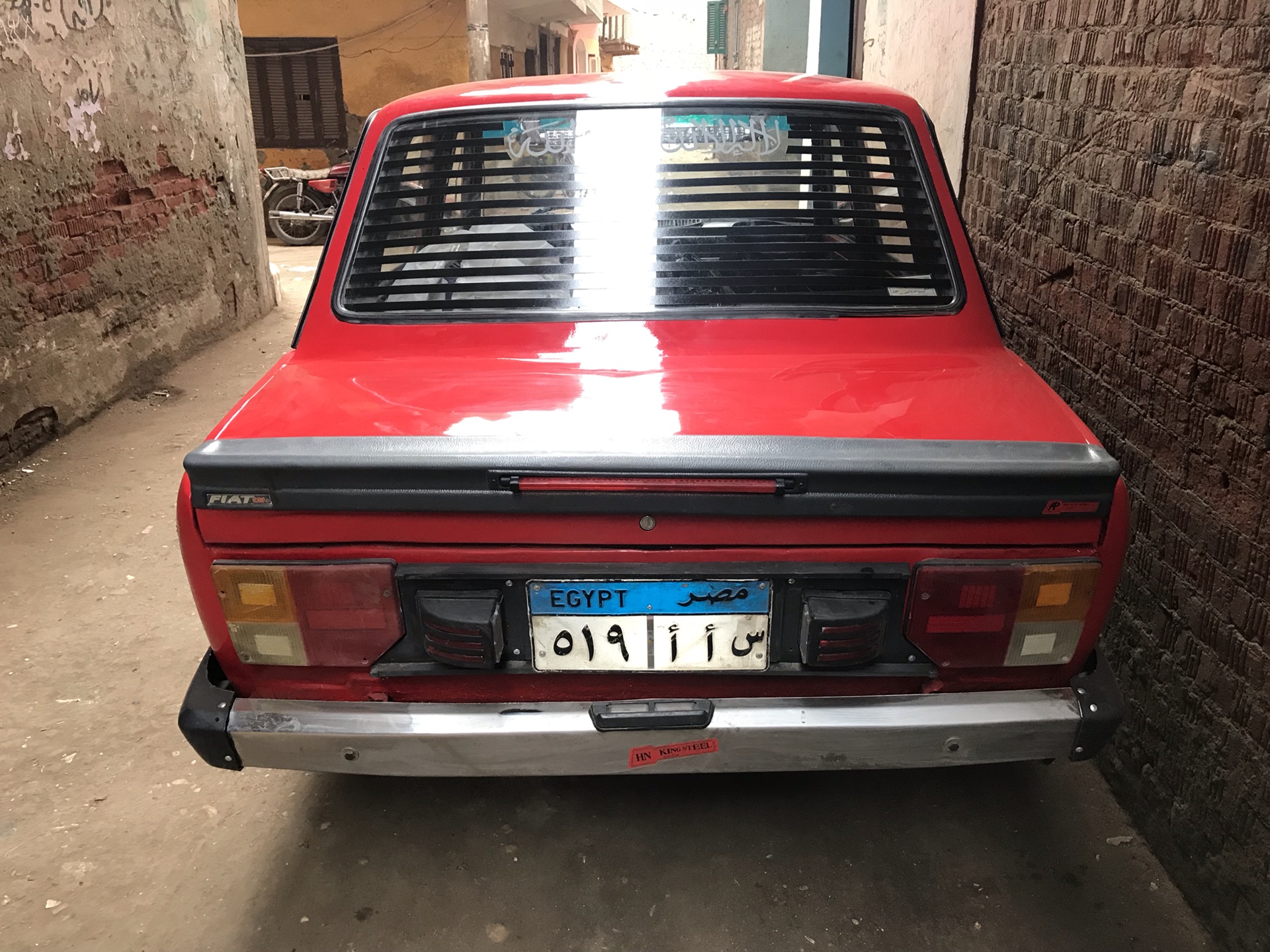 فيات 128
لا تنسَ أنك شاهدت هذا الإعلان في عنكبوت
موديل 77 رخصه سنه فحص سنه كل حاجه فيها جديده...