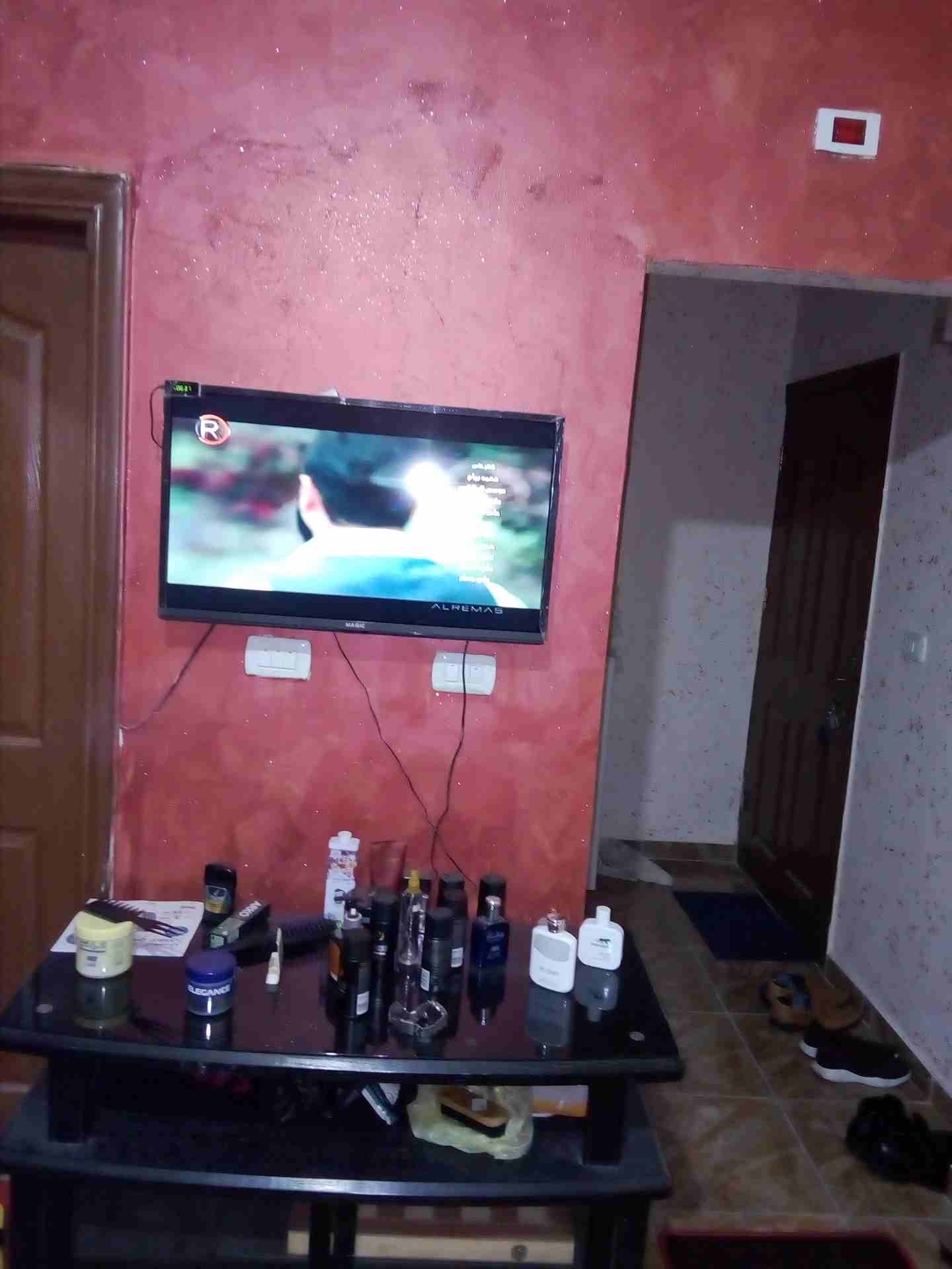 مطلوب شريك سكن
لا تنسَ أنك شاهدت هذا الإعلان في عنكبوت
مطلوب شريك سكن في استديو غرفة ومطبخ وحمام...