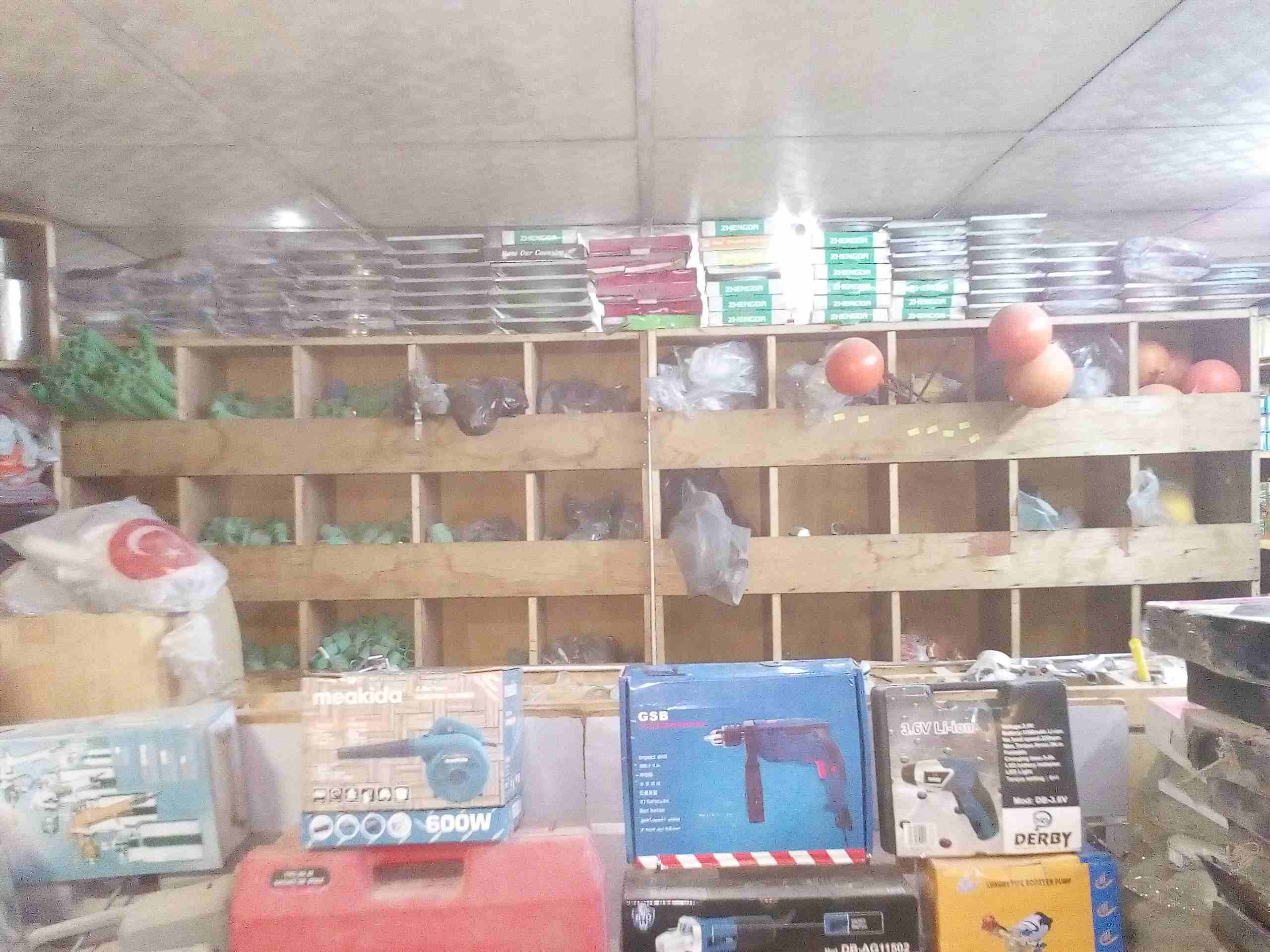 بضاعة محل مواد صحية وبناء
لا تنسَ أنك شاهدت هذا الإعلان في عنكبوت
بضاعة محل مواد بناء و صحية للبي...