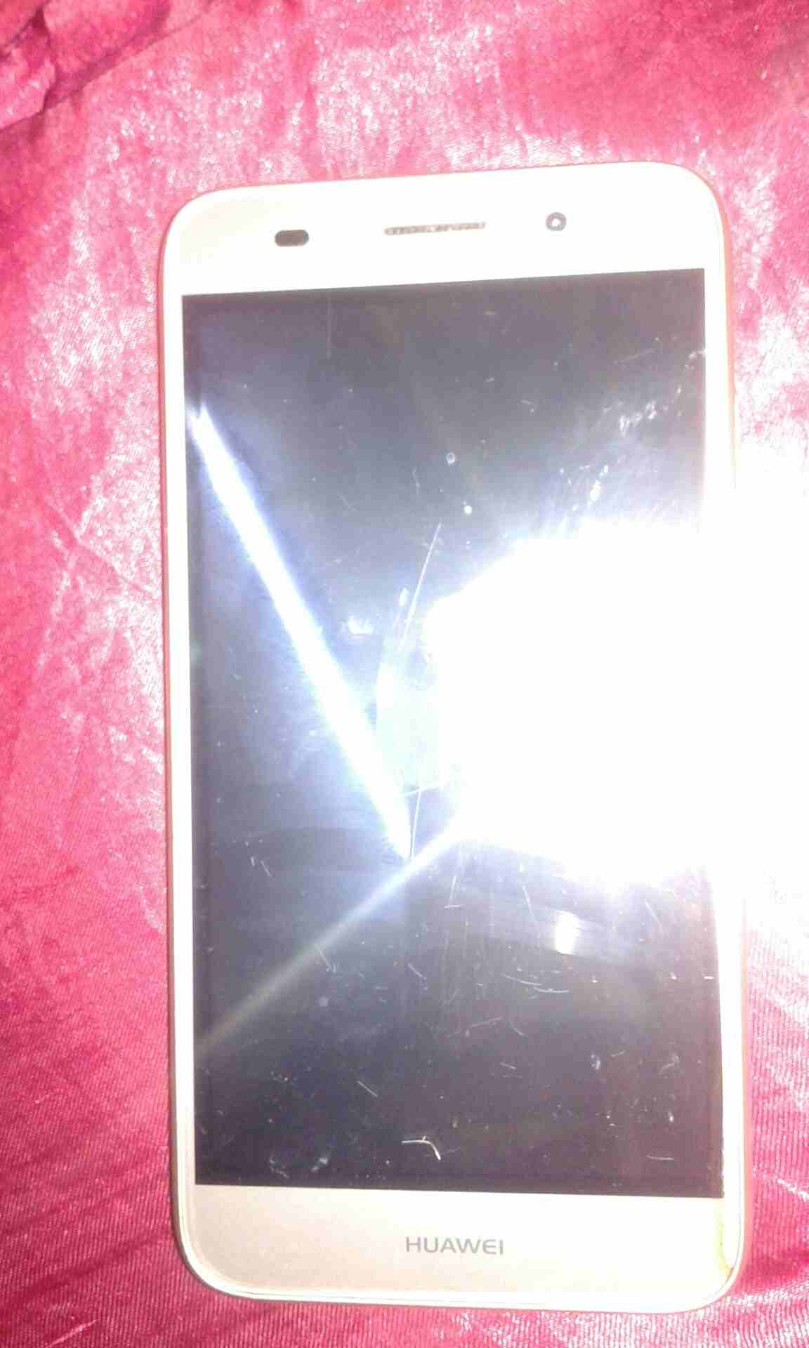 جي ار 3مستعمل بسعر مغري جدأ
لا تنسَ أنك شاهدت هذا الإعلان في عنكبوت
الجهاز بجلت للوكاله معو الكرت...