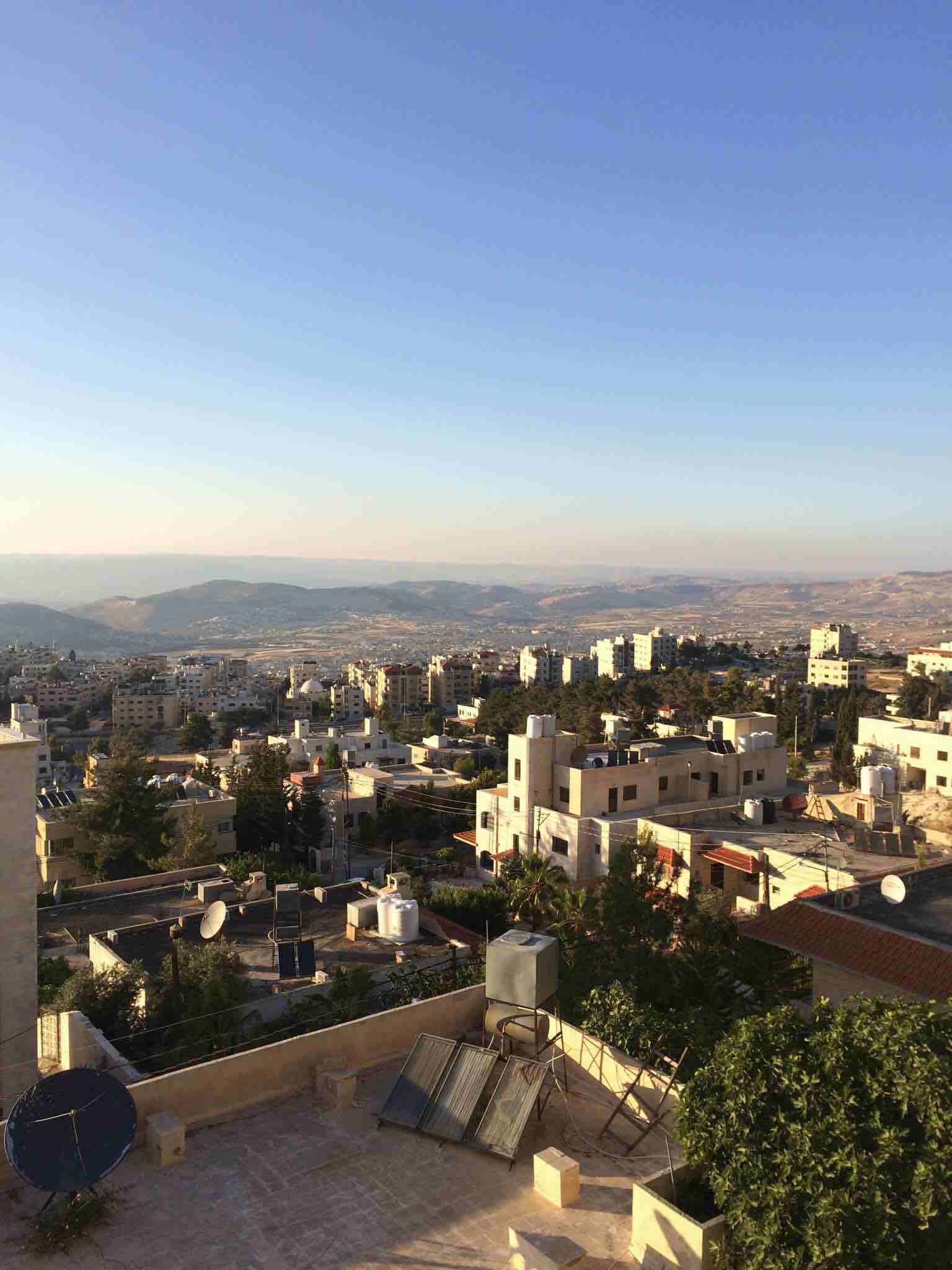 ڤيلا للبيع في الحمّر
لا تنسَ أنك شاهدت هذا الإعلان في عنكبوت
ڤيلا للبيع في منطقة الحمّر للبيع بس...