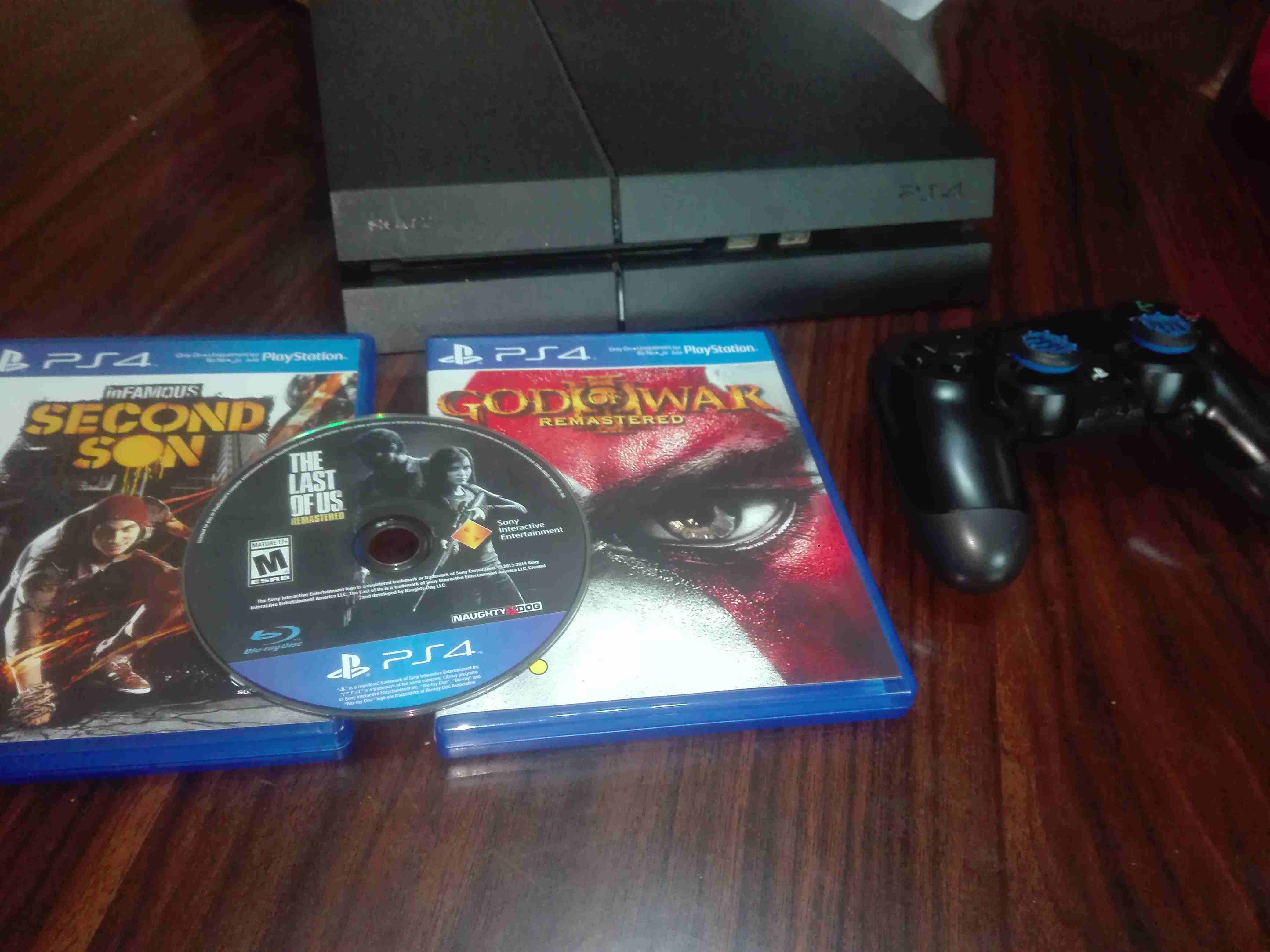 بلايستيشن 4 للبيع                                            


	 				لا تنسَ أنك شاهدت هذا الإعلان في عنكبوت            
	 				
                            بلايستيشن 4 sony الاصليه مع ايد وثلاث ا...