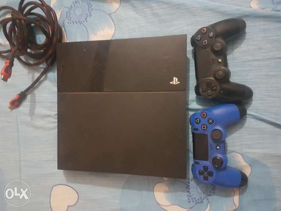 بيع سوني 4 عاجل                                            


	 				لا تنسَ أنك شاهدت هذا الإعلان في عنكبوت            
	 				
                                Playstation 4 . 2 controllers  pes 15...