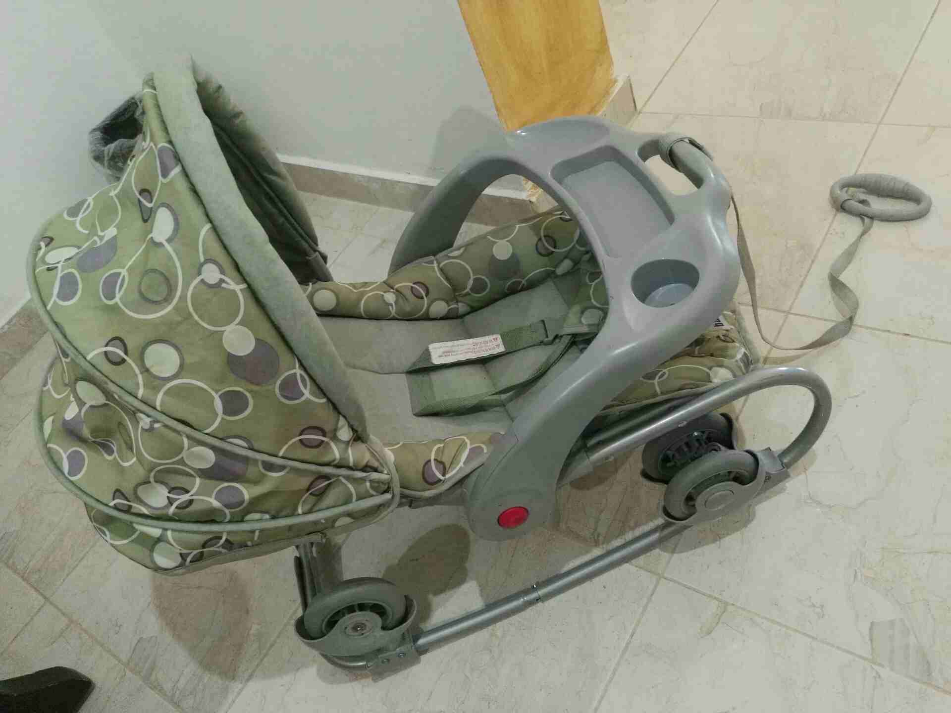 عربات mother care
لا تنسَ أنك شاهدت هذا الإعلان في عنكبوت
بحالة الجديد اي قطعة من المعروض 20...