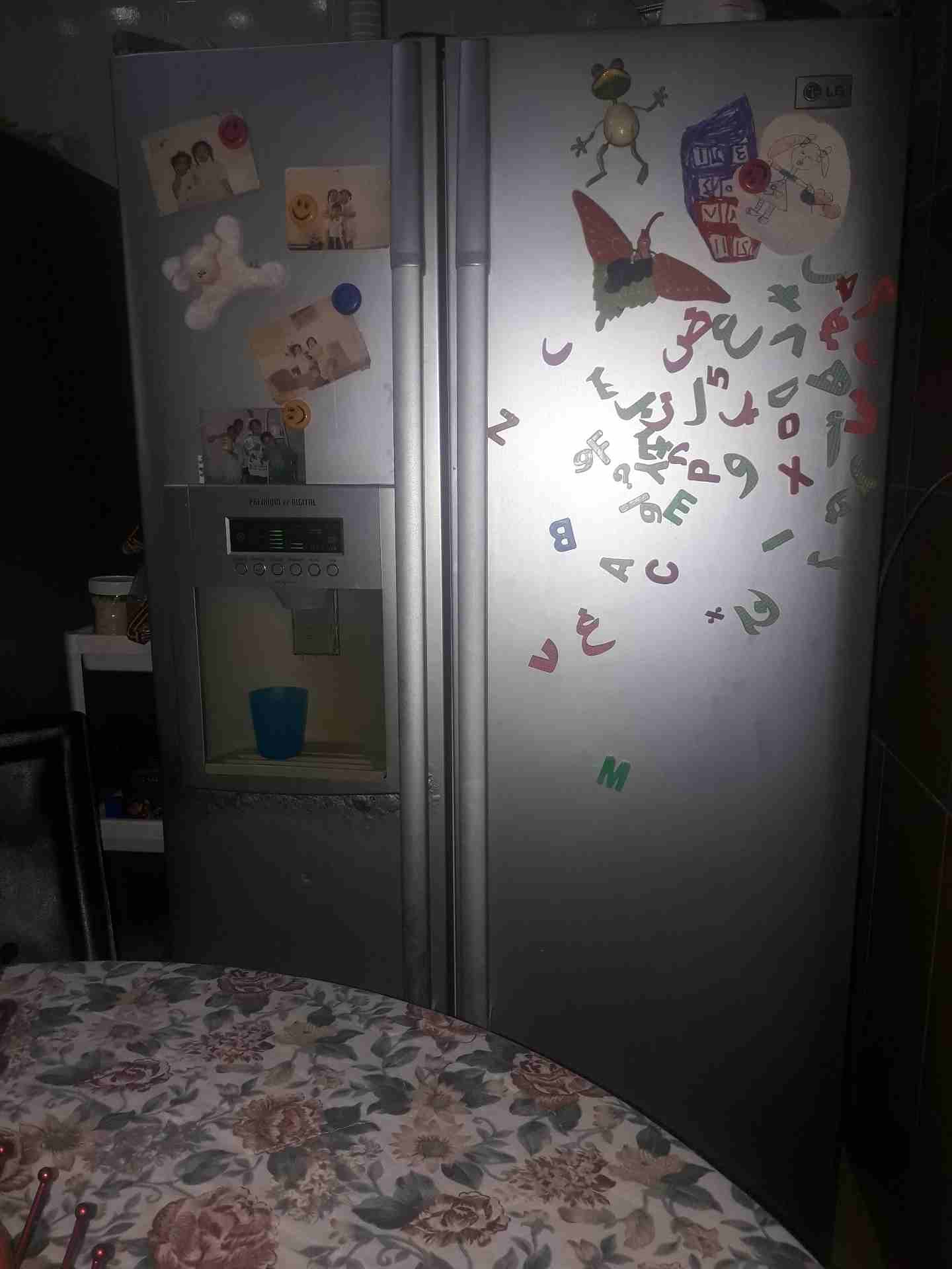 ثلاجه ال جي بابين وكولار بحاله جيده
لا تنسَ أنك شاهدت هذا الإعلان في عنكبوت
ثلاجه ال جي لون سلفر...