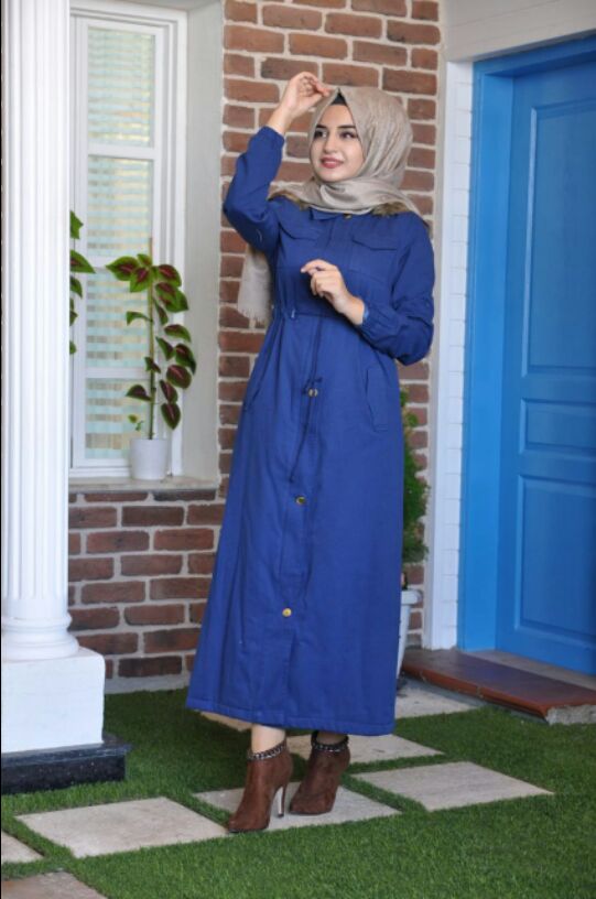 أسود . خمري . زيتي  .  عسلي . نيلي غامق 
مقاساتهم 
38.40.42.44.46.48
مقاسات حجم صغير 38jd 
من 38 ل 44
مقاسات حجم كبير 42jd من 46 ل52