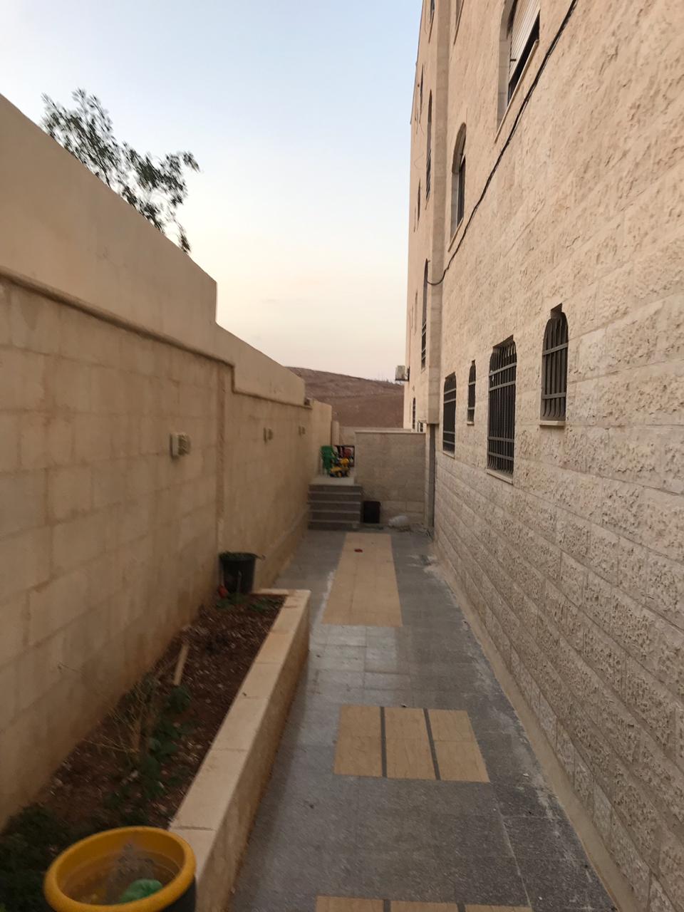 عمان / طبربور/ ضاحية الصفا ديوان 2
لا تنسَ أنك شاهدت هذا الإعلان في عنكبوت
شقة للبيع المساحة...