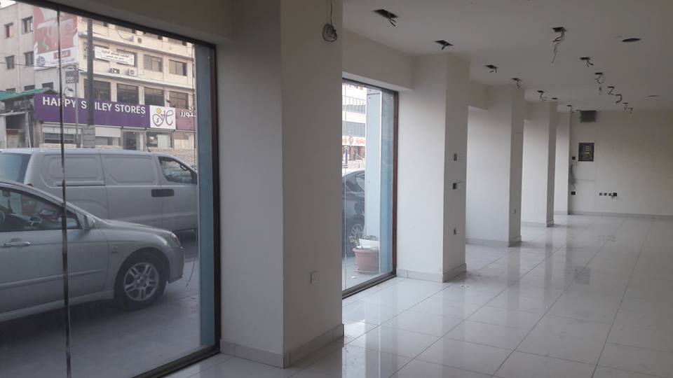 معارض للايجار في شارع عبدالله غوشة
لا تنسَ أنك شاهدت هذا الإعلان في عنكبوت
معارض للايجار على...