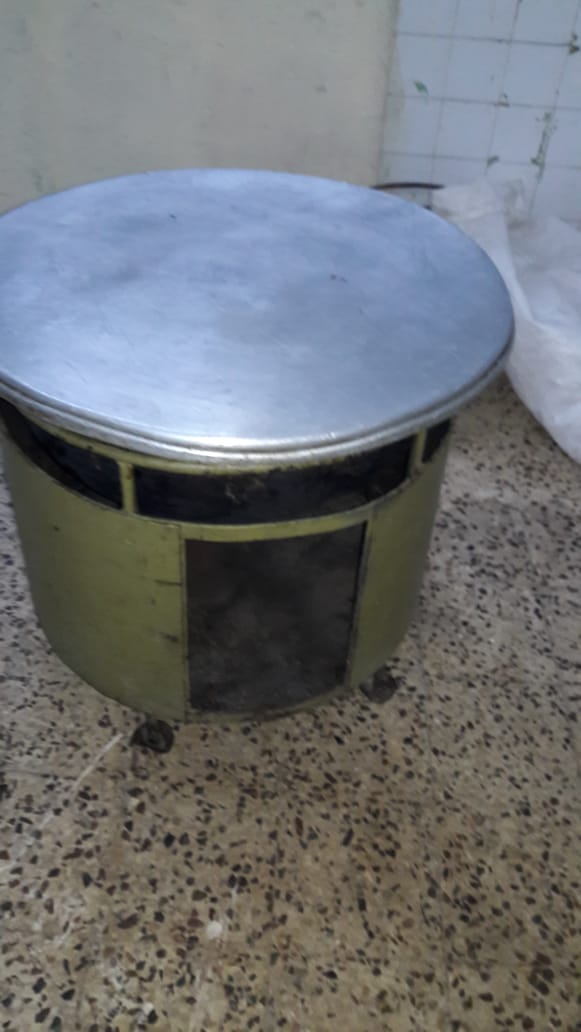 معدات مصنع حلويات للبيع
لا تنسَ أنك شاهدت هذا الإعلان في عنكبوت
طاولات حديد مع ستانلس استيل...