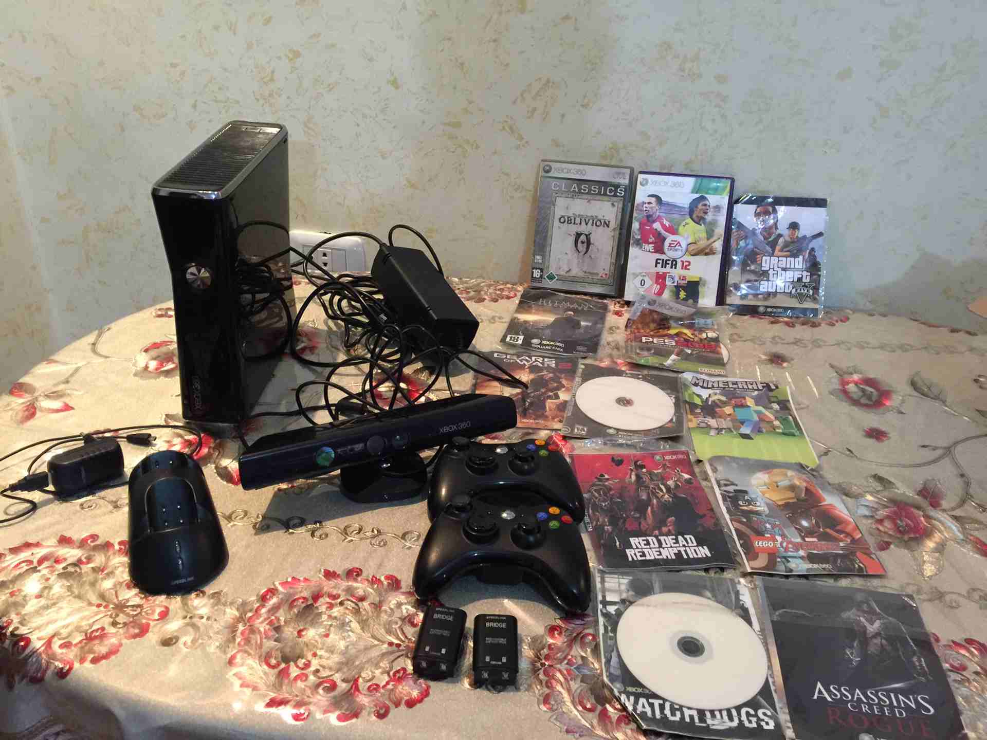 مع كنكت للبيع أو للبدل على هاتفxbox360                                            


	 				لا تنسَ أنك شاهدت هذا الإعلان في عنكبوت            
	 				
                            جهاز نظيف معدل مع...