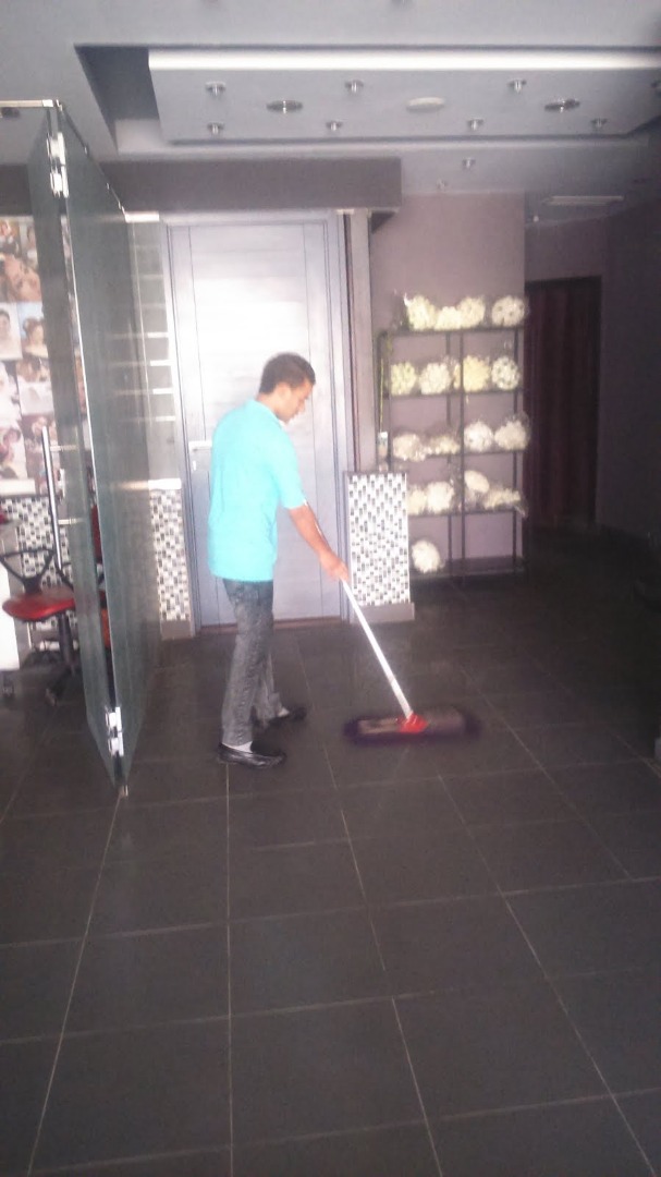 01126064057 الثقة تنظيف شقق وفلل مغلقة وبعد التشطيب
لا تنسَ أنك شاهدت هذا الإعلان في عنكبوت
خ...
