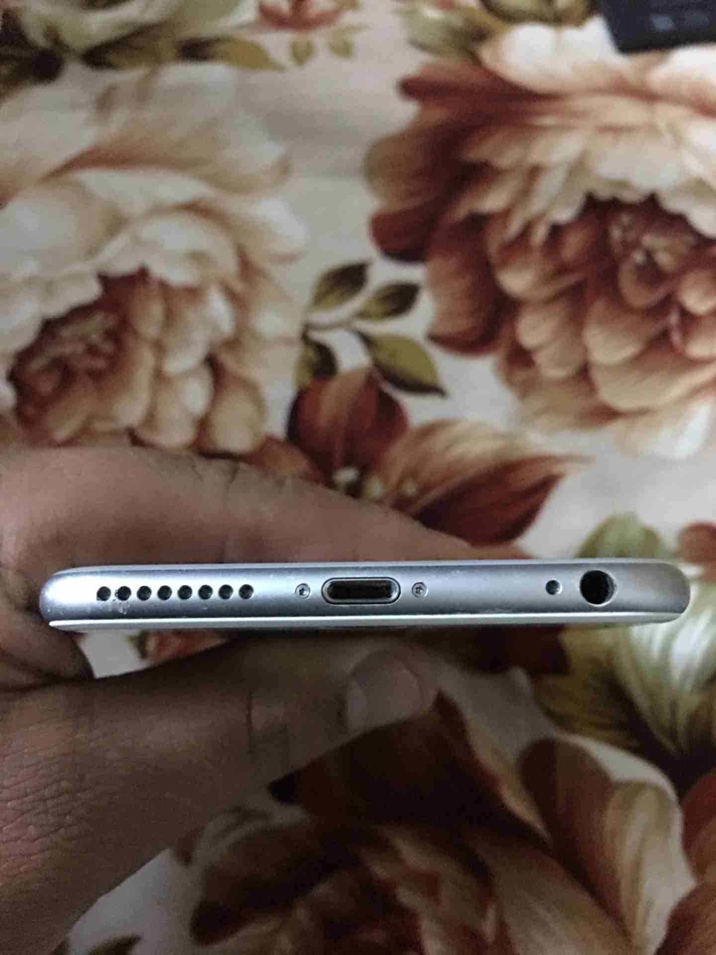 iphone 6 plus 64gb
لا تنسَ أنك شاهدت هذا الإعلان في عنكبوت
الجهاز نظيف بحاجه الى ic شحن و ic تتش...