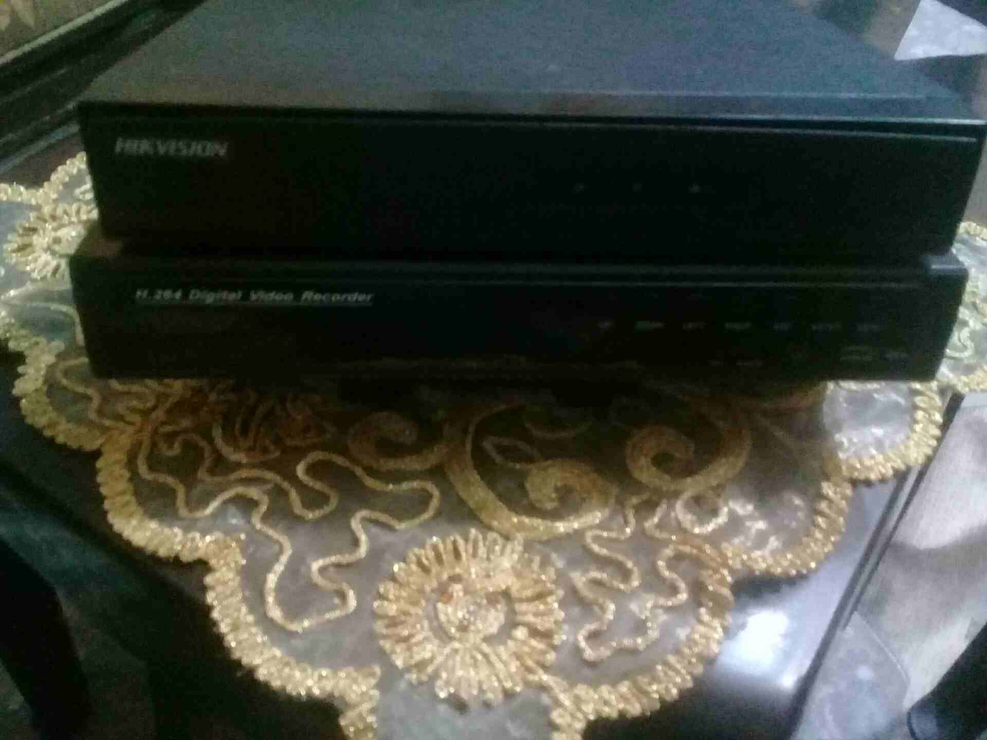 جهاز DVRعدد2للبيع بسعر مغري                                            


	 				لا تنسَ أنك شاهدت هذا الإعلان في عنكبوت            
	 				
                            جهاز DVR HD 2  8مداخل نوع hik...