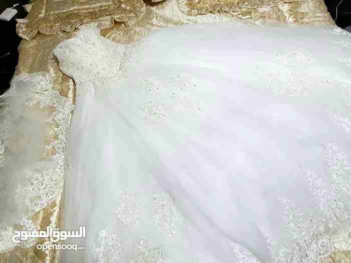 بدلةعروس موديل فرنسي موديل2018 مميزة لصاحبات الذوق الرفيع                                            


	 				لا تنسَ أنك شاهدت هذا الإعلان في عنكبوت...