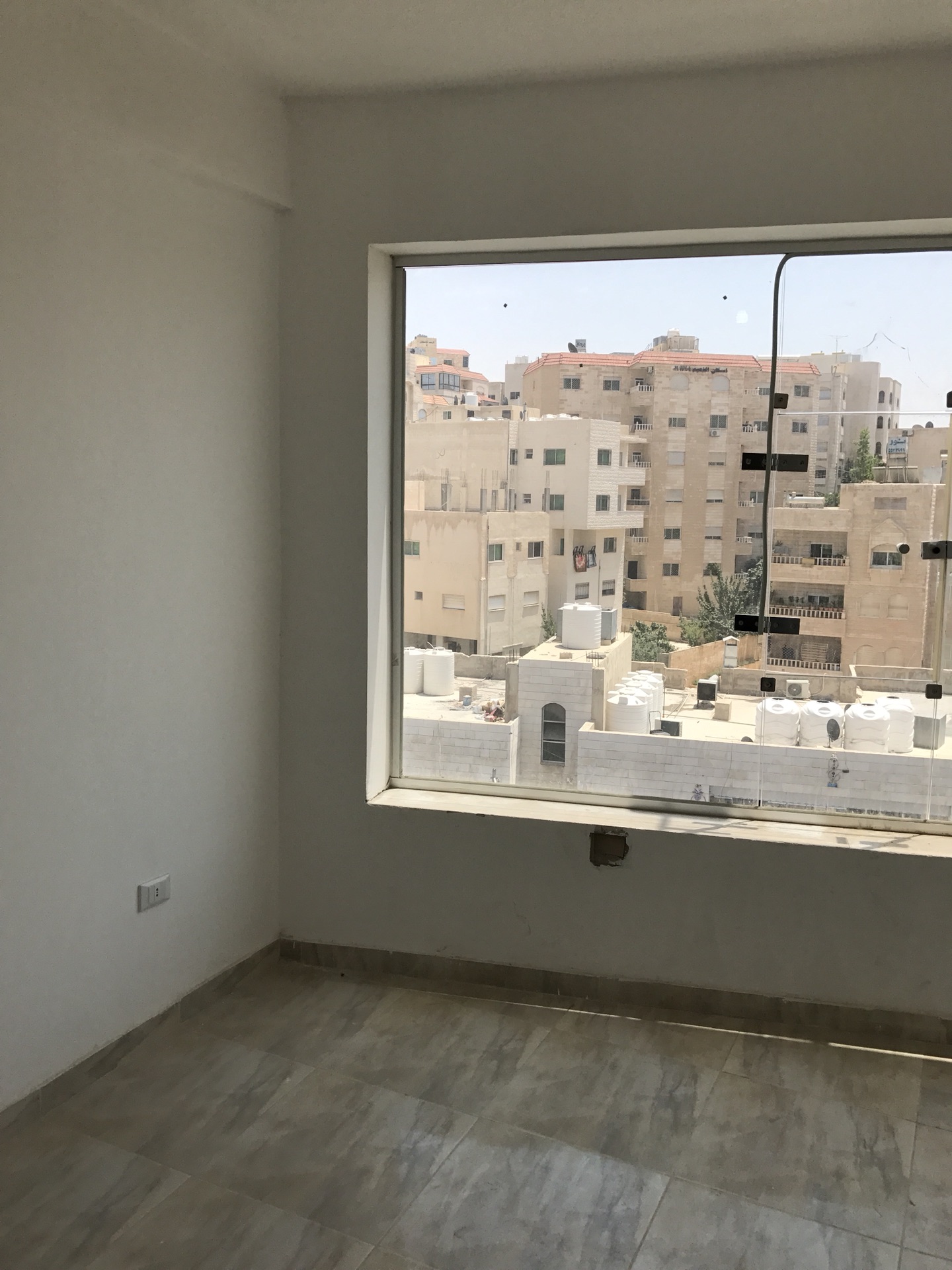 مكتب / عياده في طبربور الشارع الرئيسي عماره البنك العربي الاسلامي
لا تنسَ أنك شاهدت هذا الإعلان في عنكبوت...