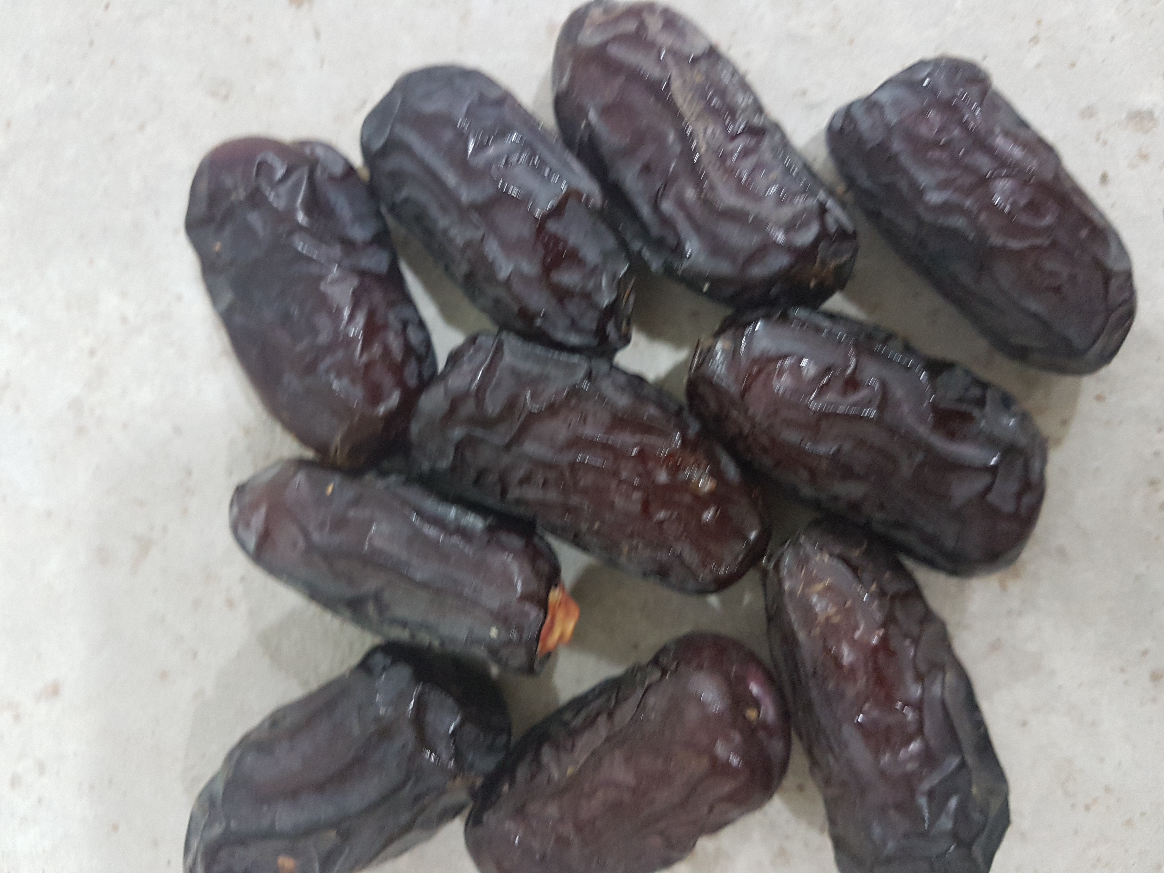 تمر عجوه وصفاوي وعنبره وصقعي للبيع بالجمله
لا تنسَ أنك شاهدت هذا الإعلان في عنكبوت
تمر عجوه ا...