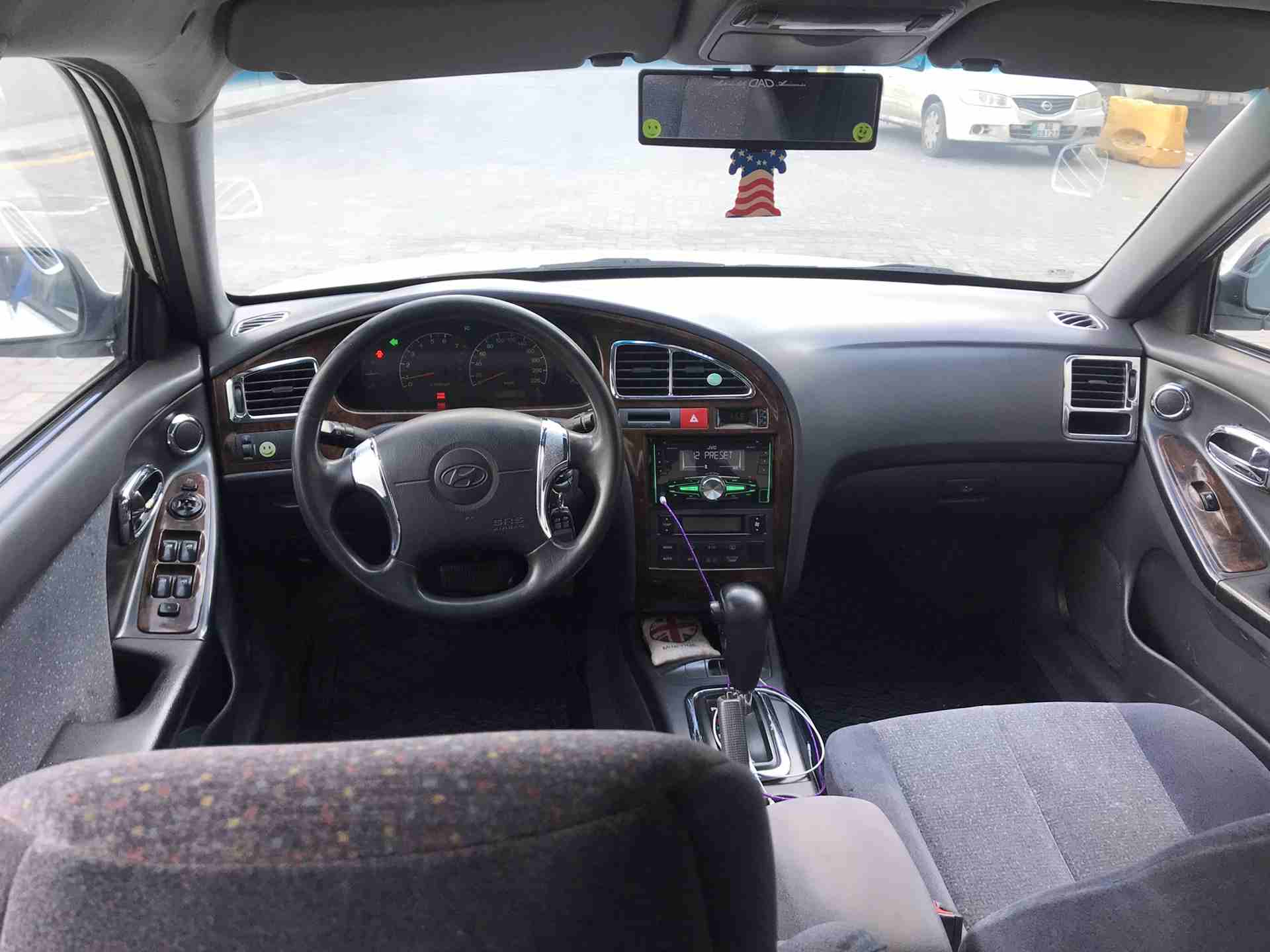 هونداي افانتي اكس دي 2001
لا تنسَ أنك شاهدت هذا الإعلان في عنكبوت
هونداي اكس دي deluxe 2001
ترخي...