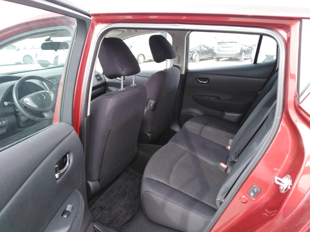 2015 Nissan LEAF S بطارية 11 من 12 بار مدخلين
لا تنسَ أنك شاهدت هذا الإعلان في عنكبوت
2015 N...