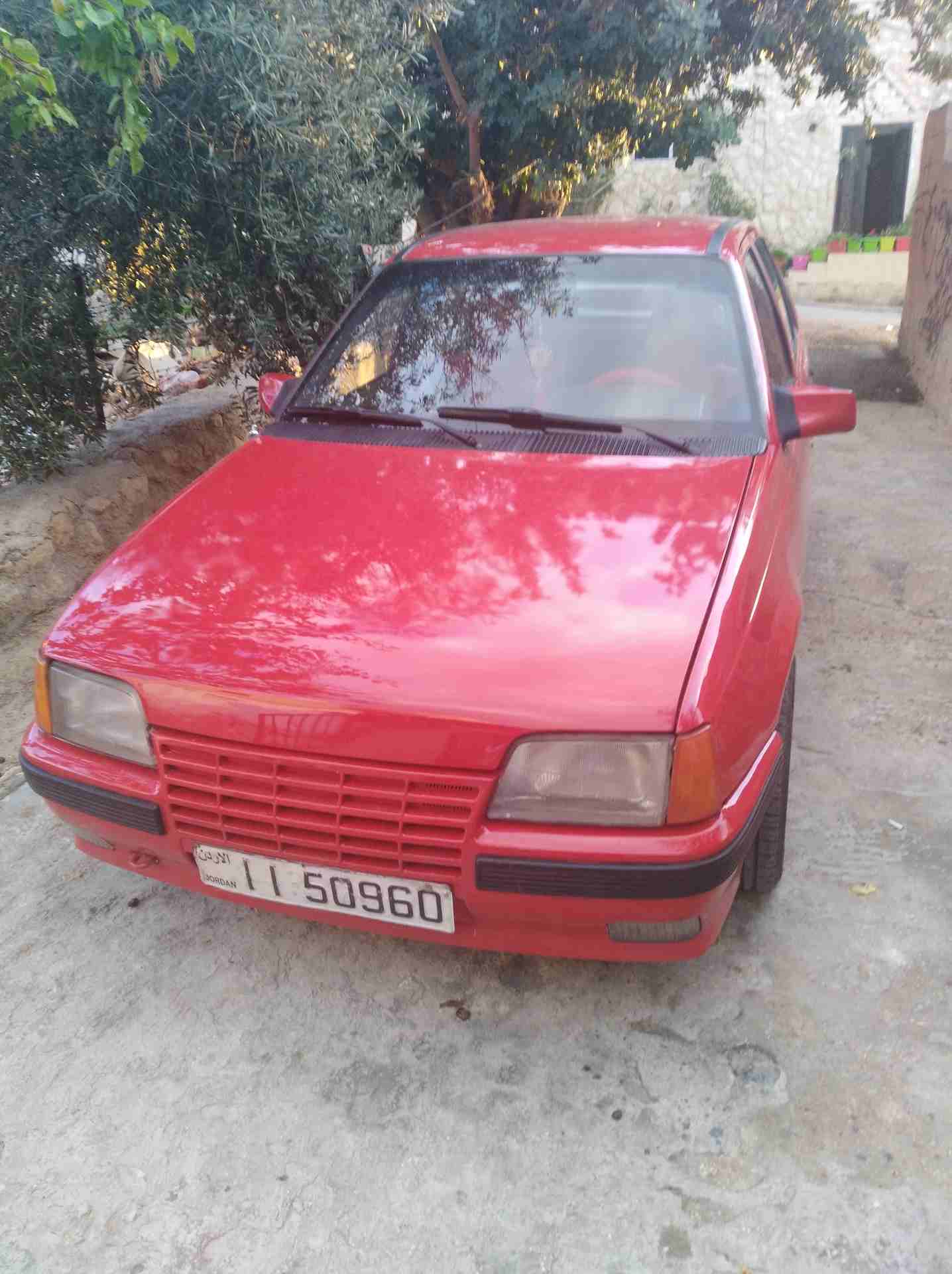 اوبل كاديت 1987                                            


	 				لا تنسَ أنك شاهدت هذا الإعلان في عنكبوت            
	 				
                            سياره والصلاه على النبي ماتور 1400 كربوري...